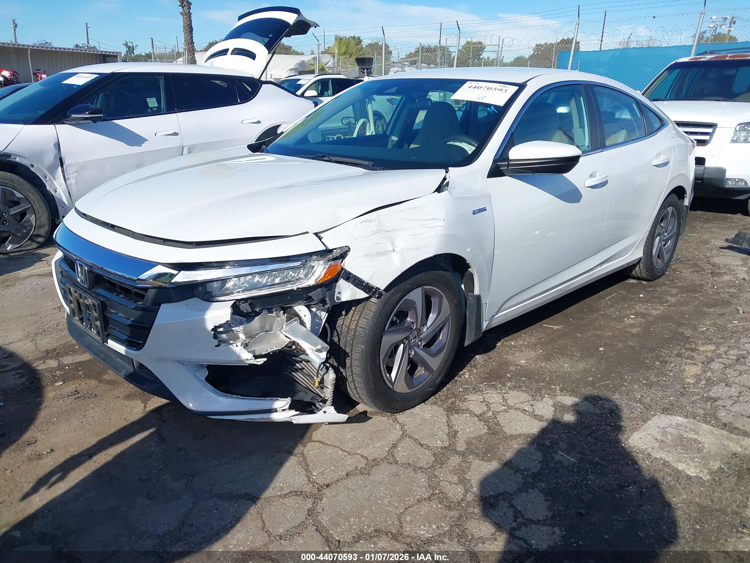 HONDA INSIGHT image 2