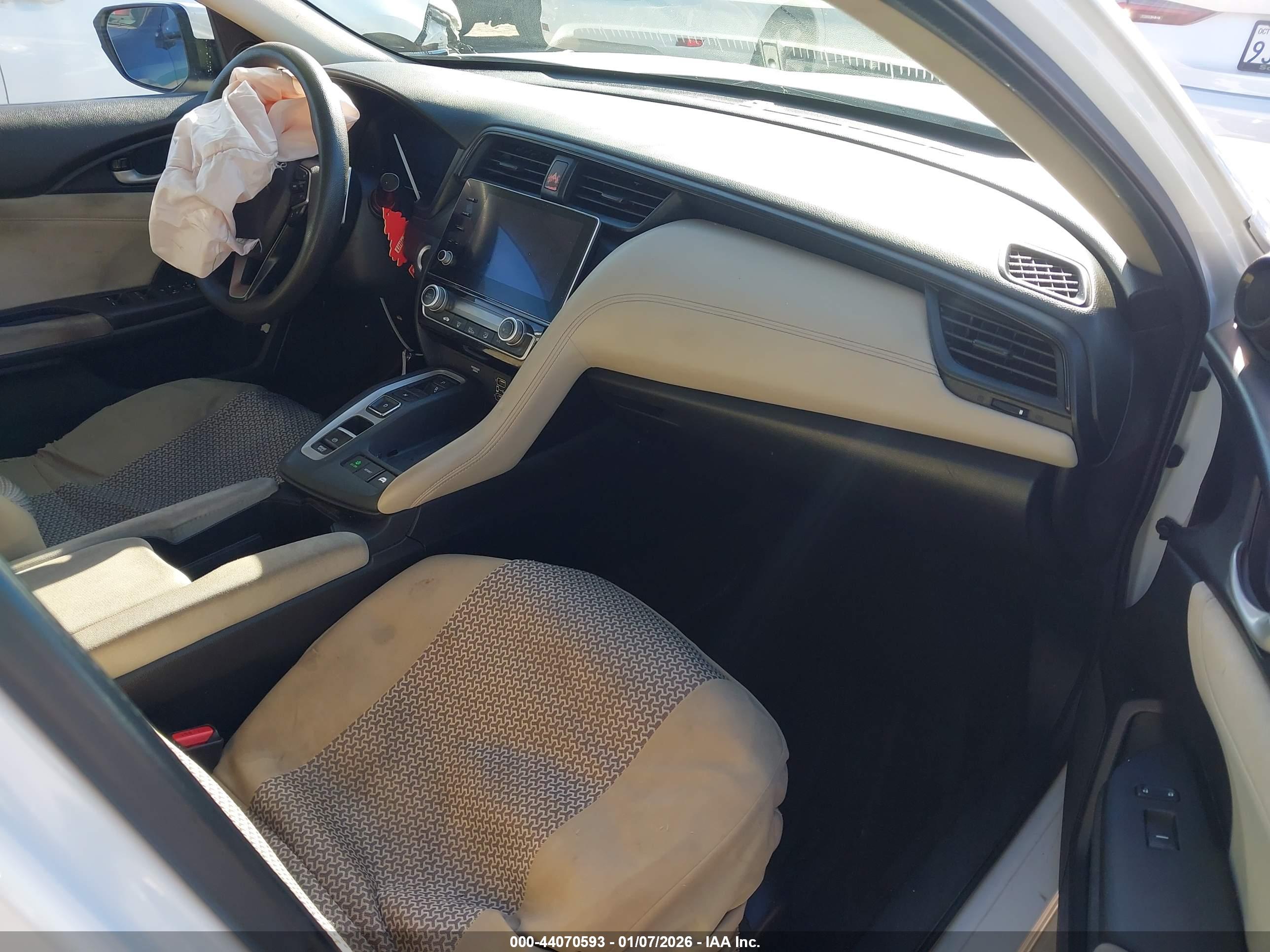 HONDA INSIGHT image 5