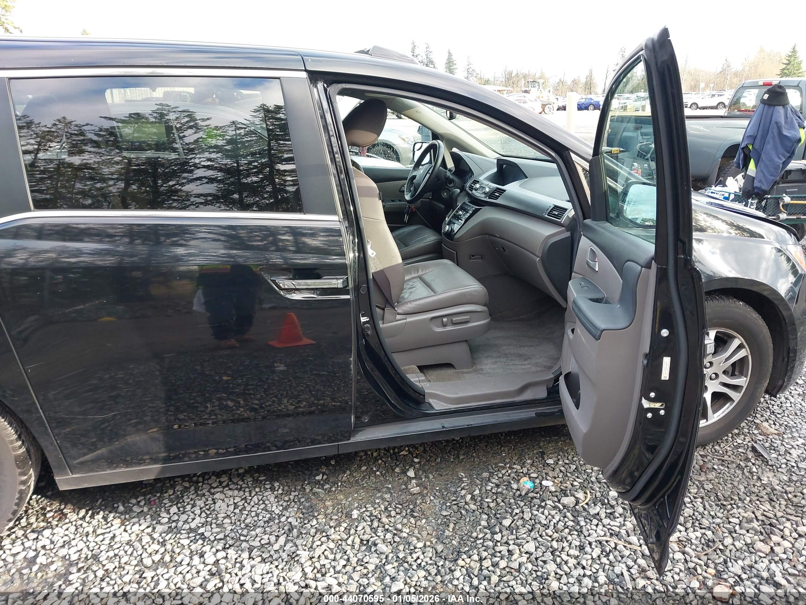 HONDA ODYSSEY image 5