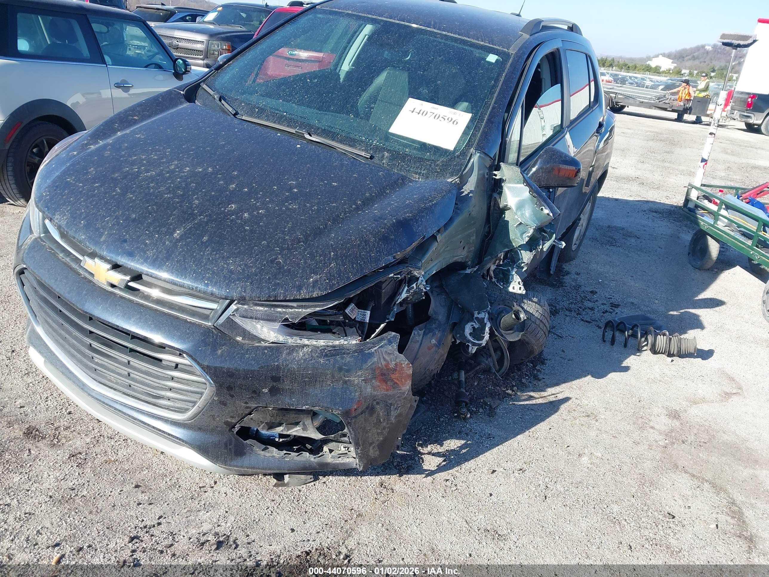 CHEVROLET TRAX image 6