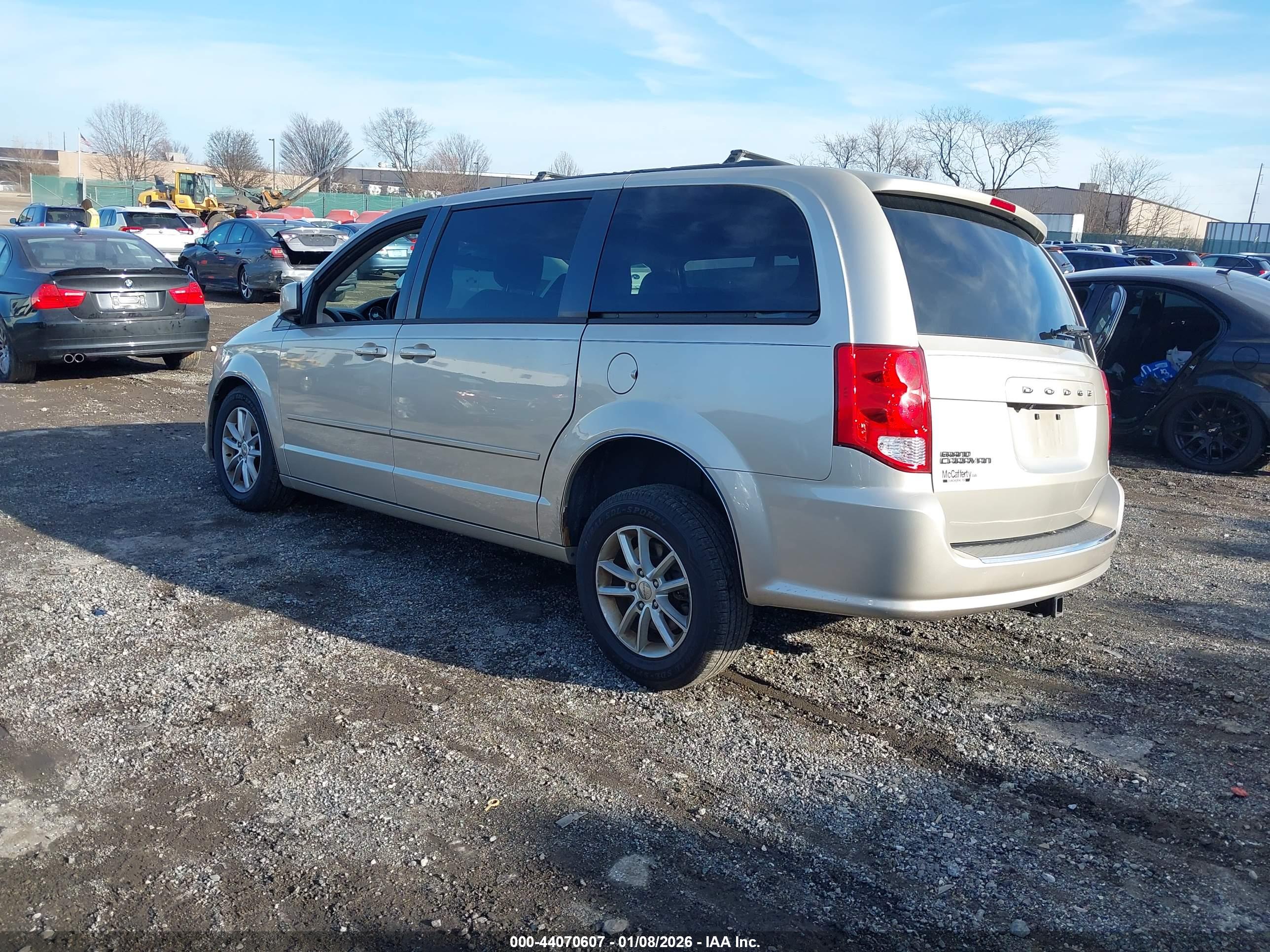 DODGE GRAND image 3