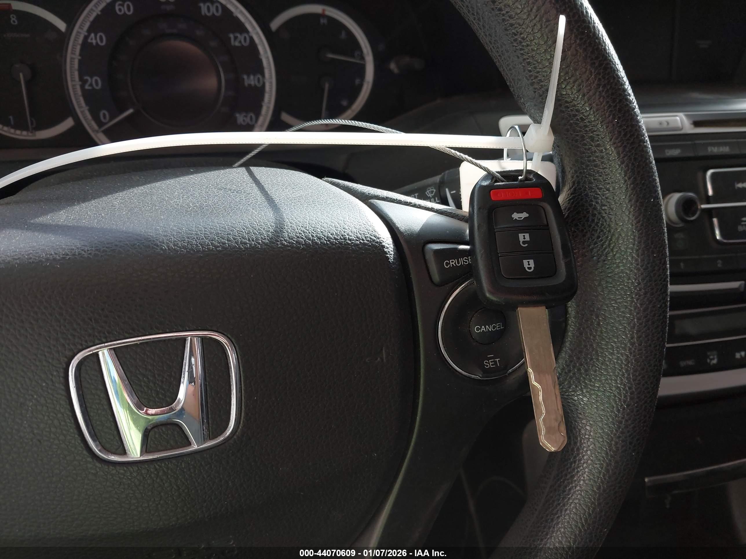 HONDA ACCORD image 11