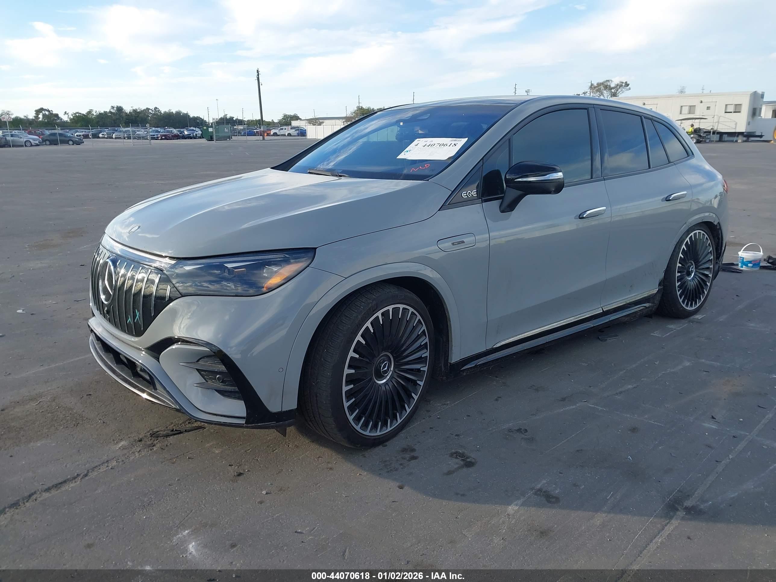 MERCEDES-BENZ AMG image 2