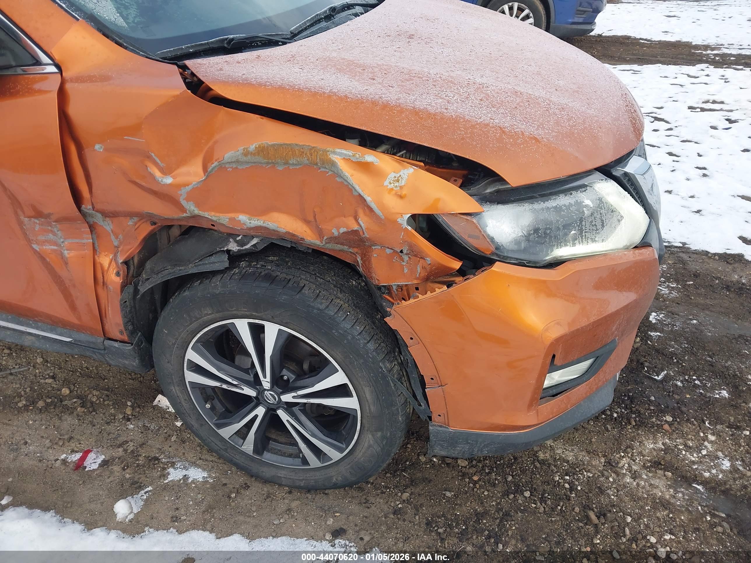 NISSAN ROGUE image 6