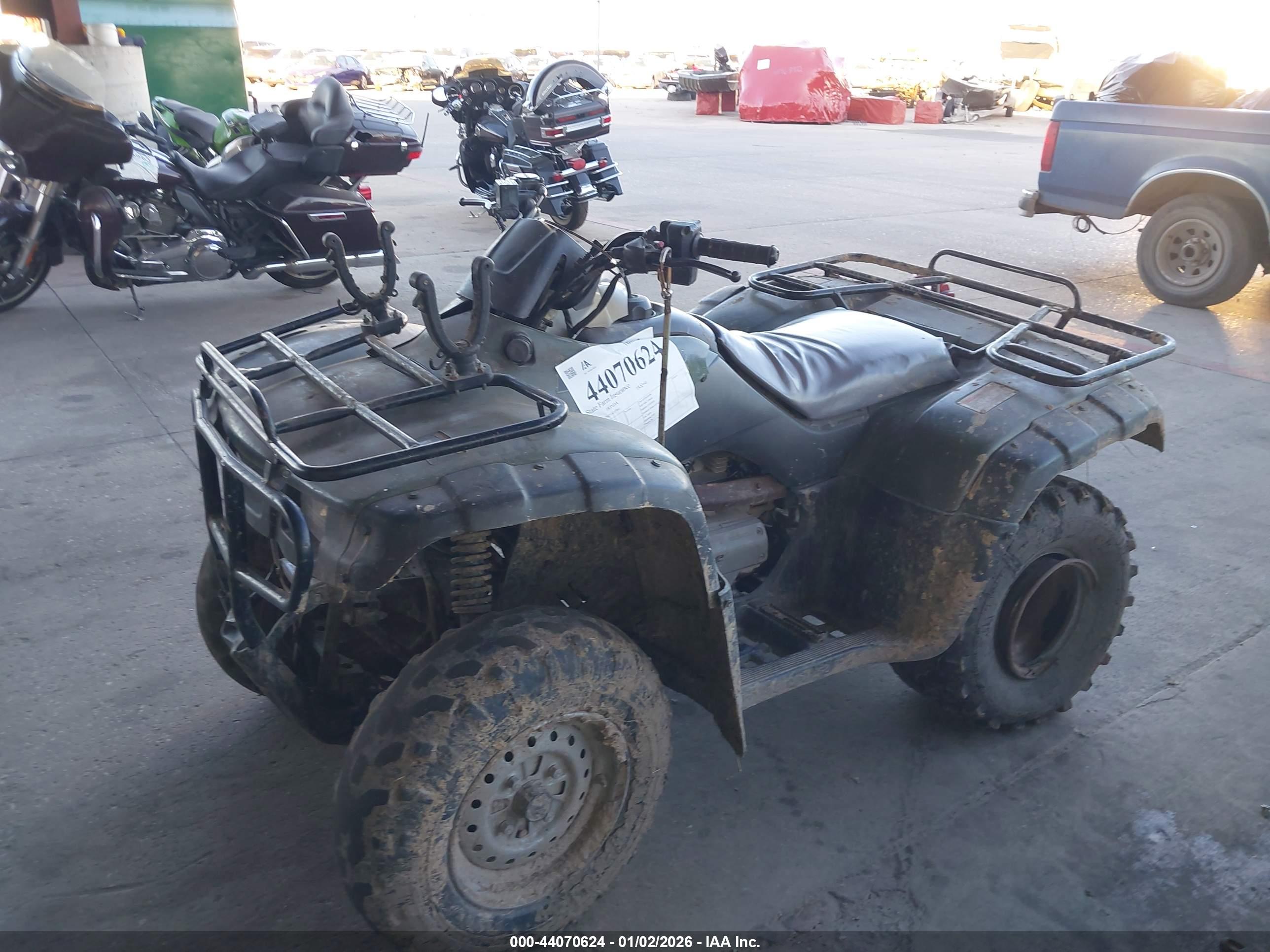 HONDA TRX350 image 2