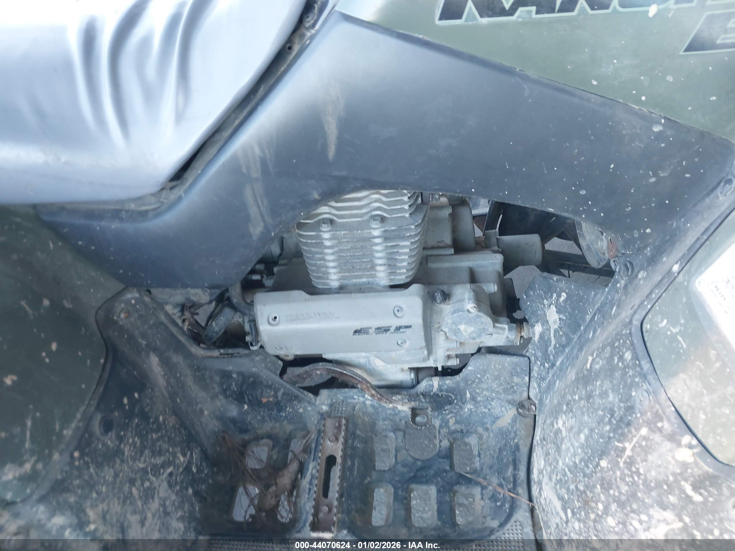 HONDA TRX350 image 8