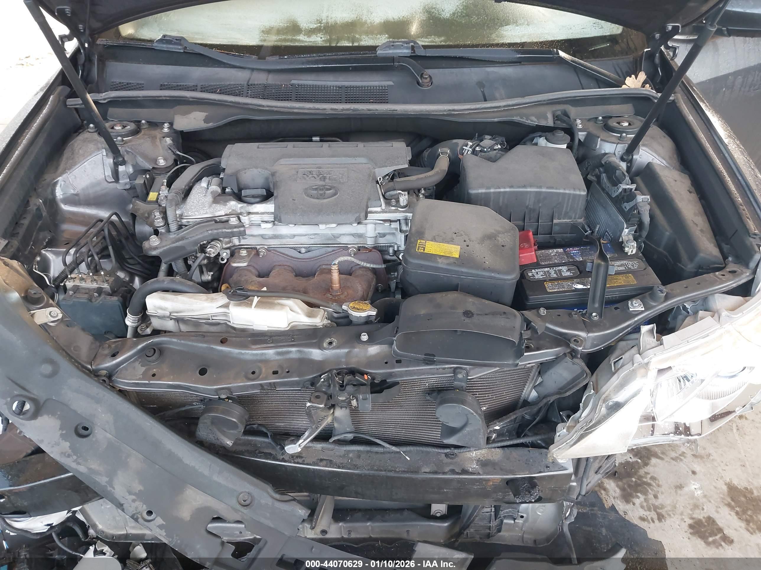 TOYOTA CAMRY image 10