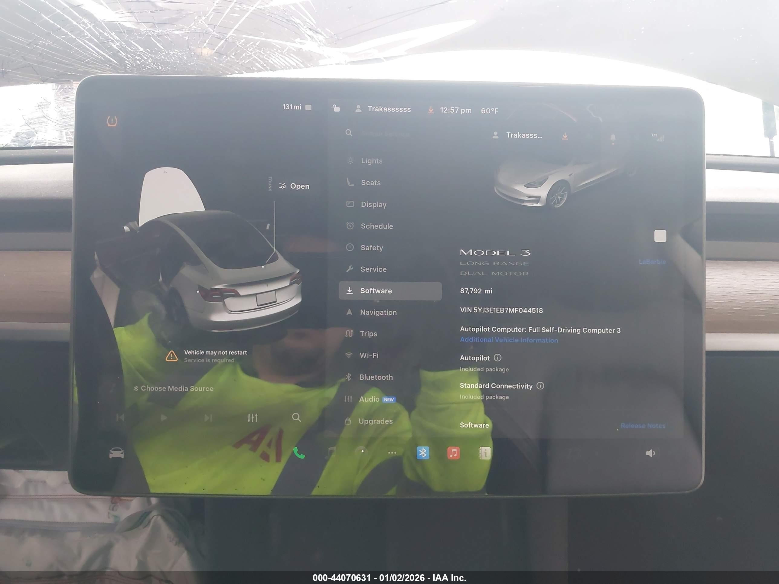TESLA MODEL image 7