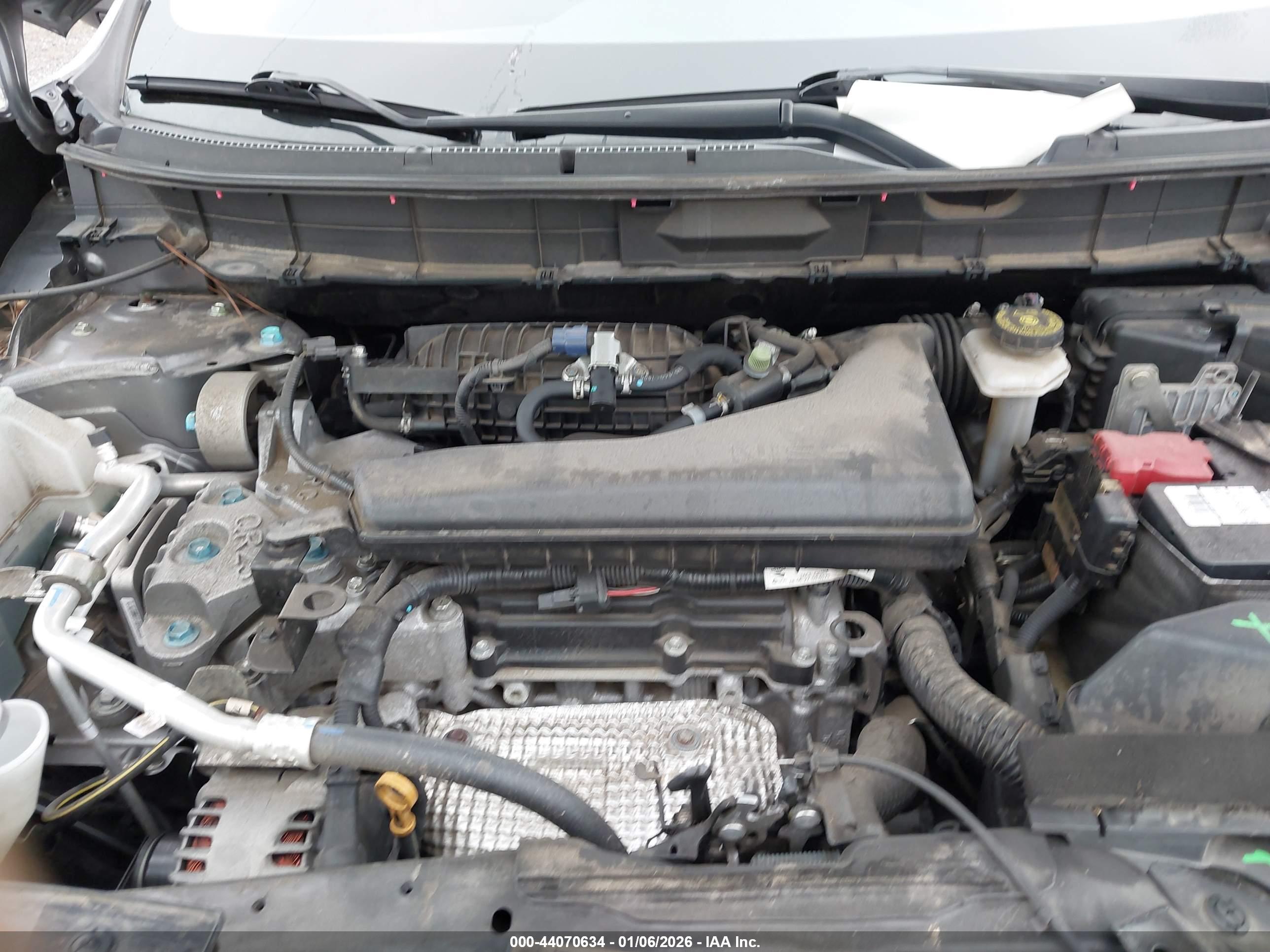 NISSAN ROGUE image 10