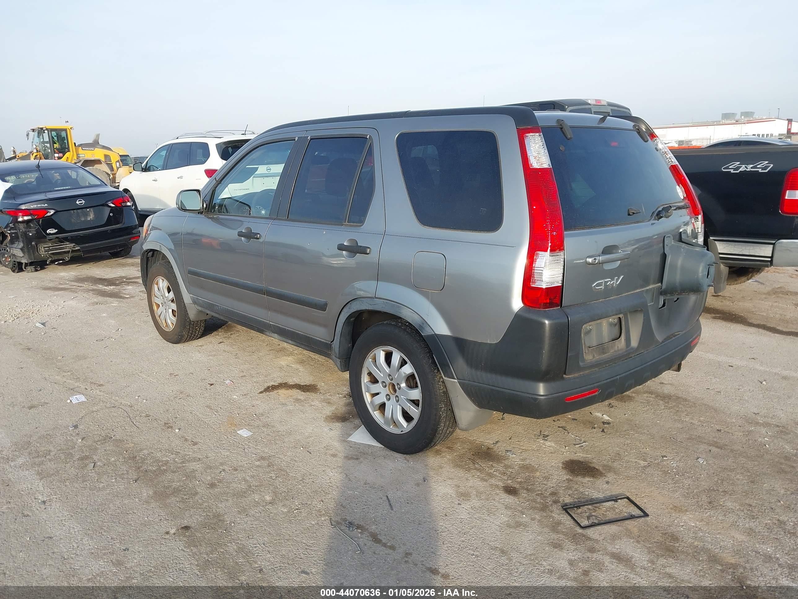 HONDA CR-V image 3