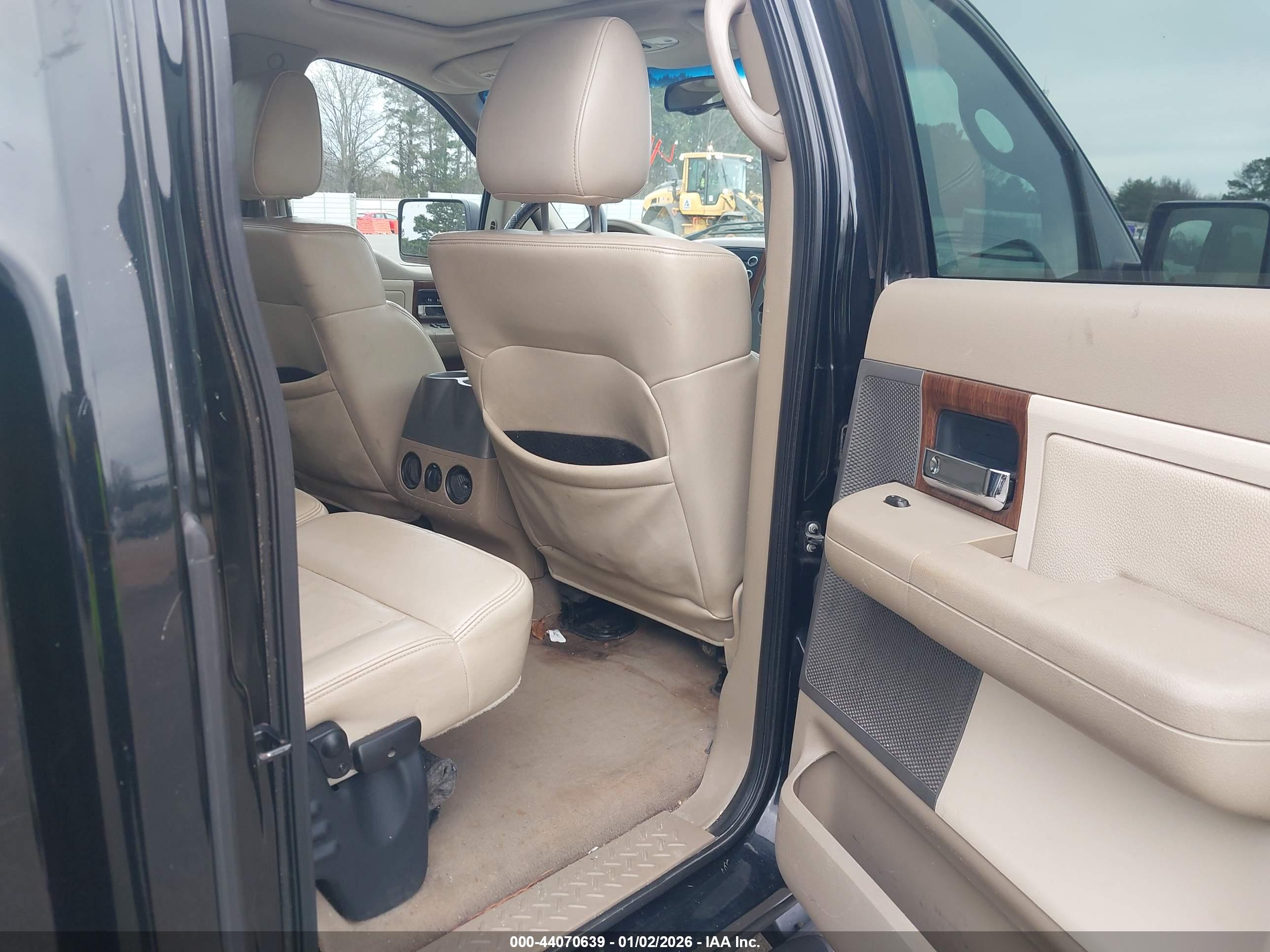 FORD F-150 image 8