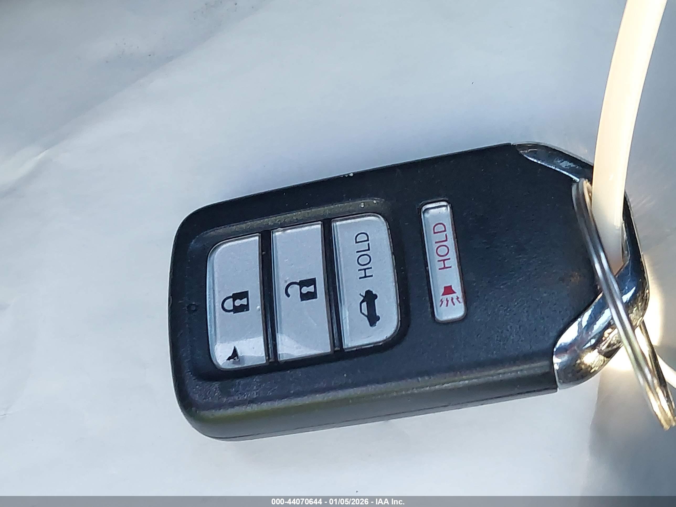 HONDA ACCORD image 11