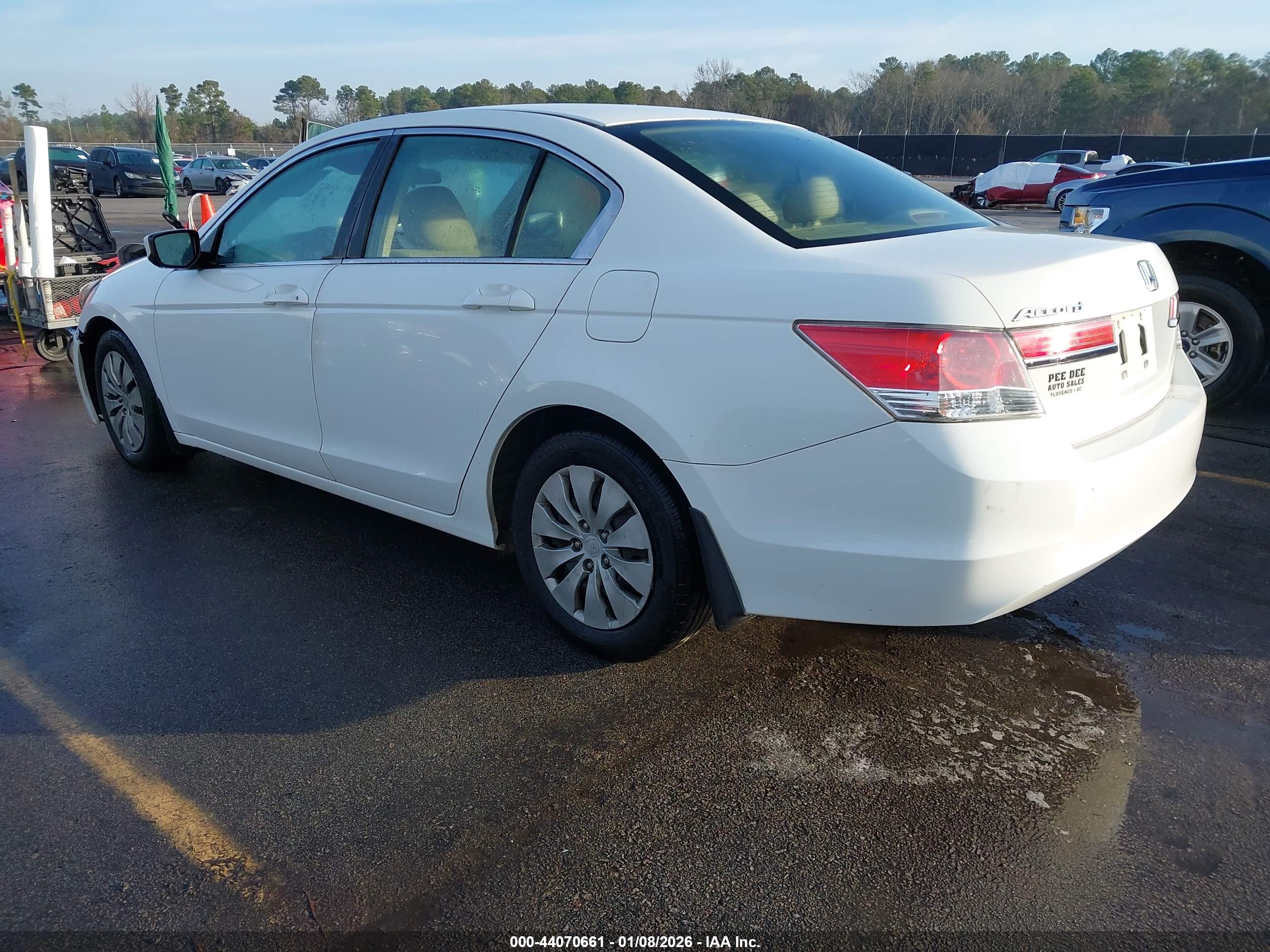 HONDA ACCORD image 3