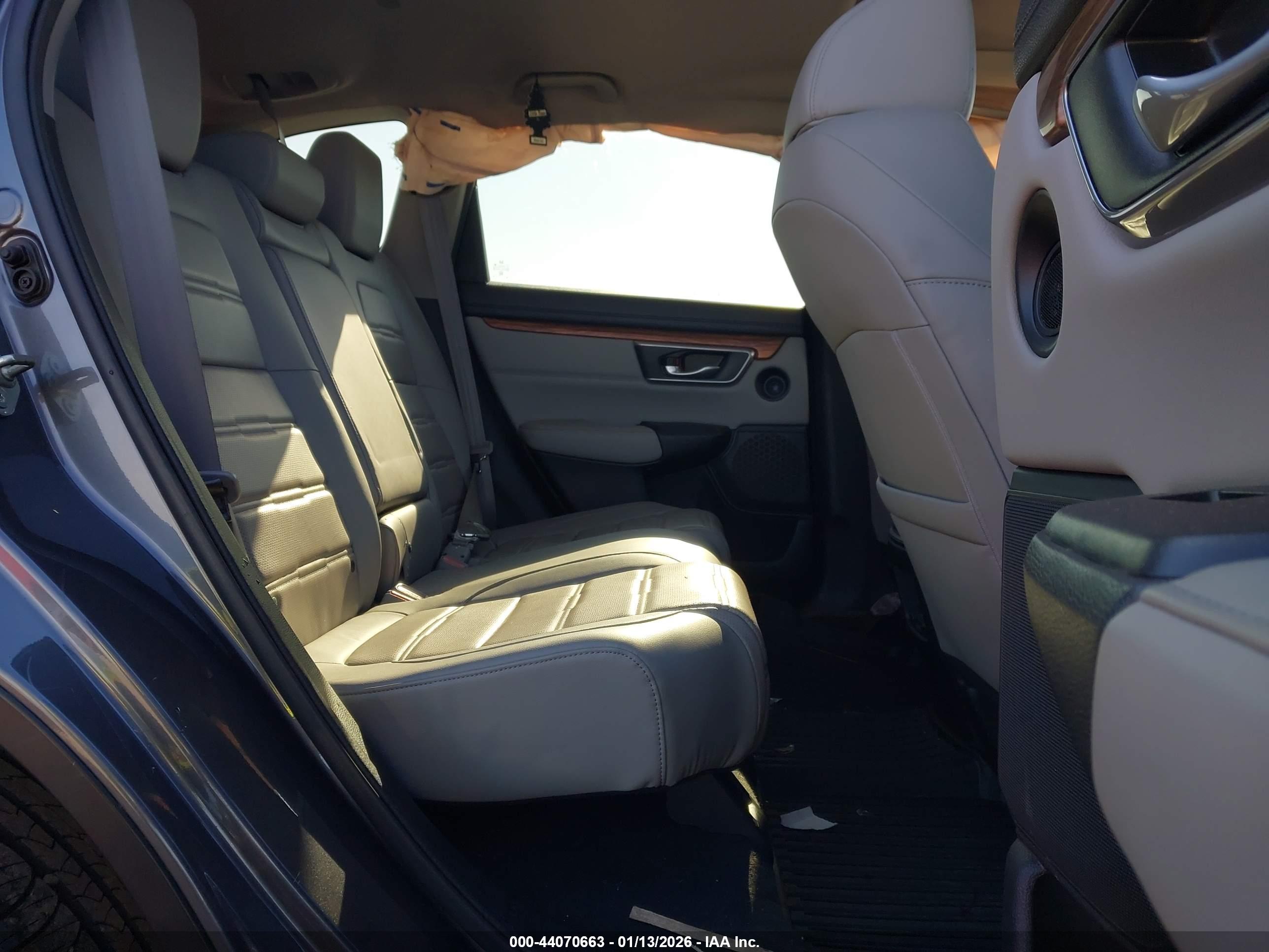 HONDA CR-V image 8