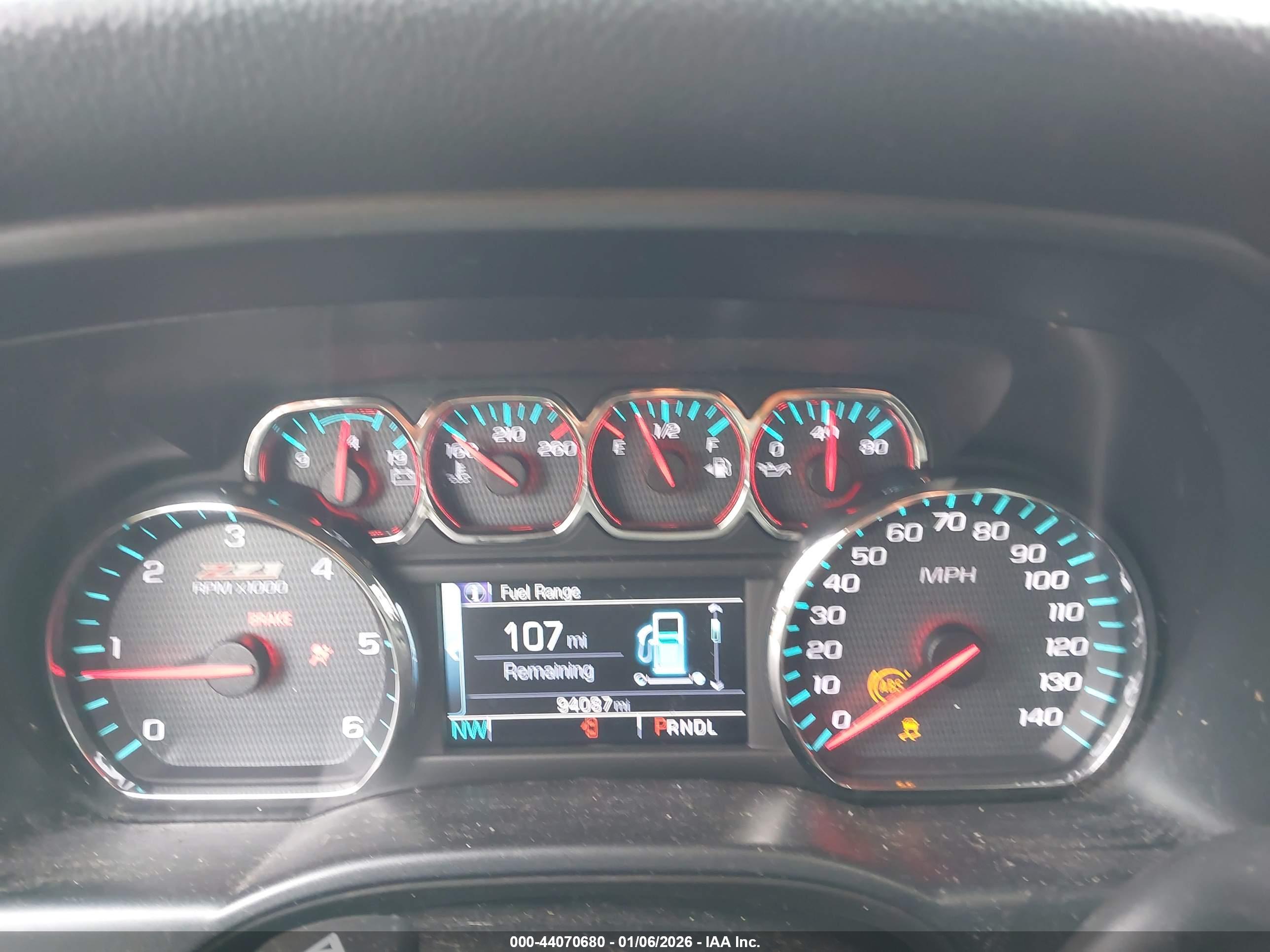 CHEVROLET SILVERADO image 7