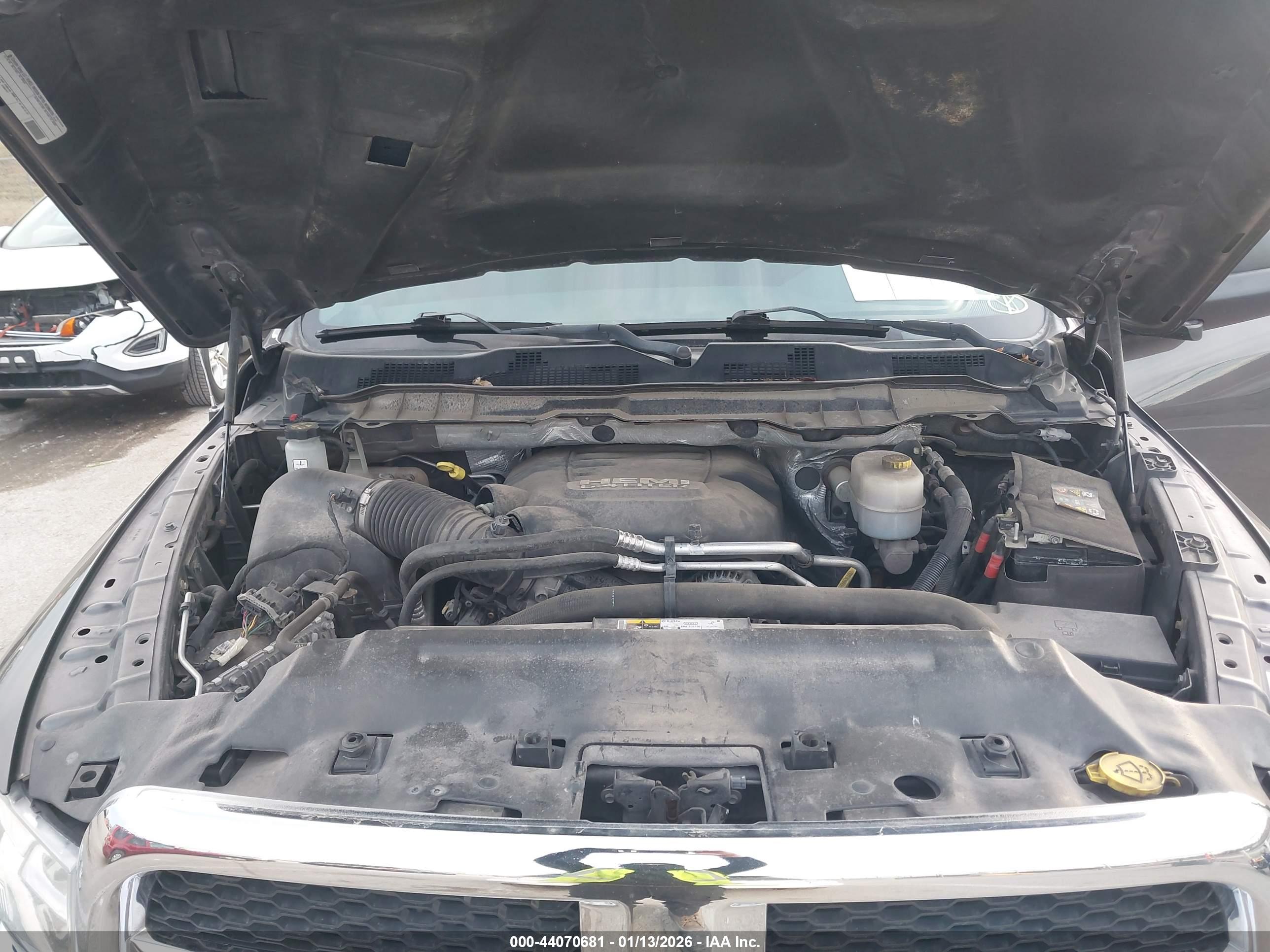 RAM 2500 image 10