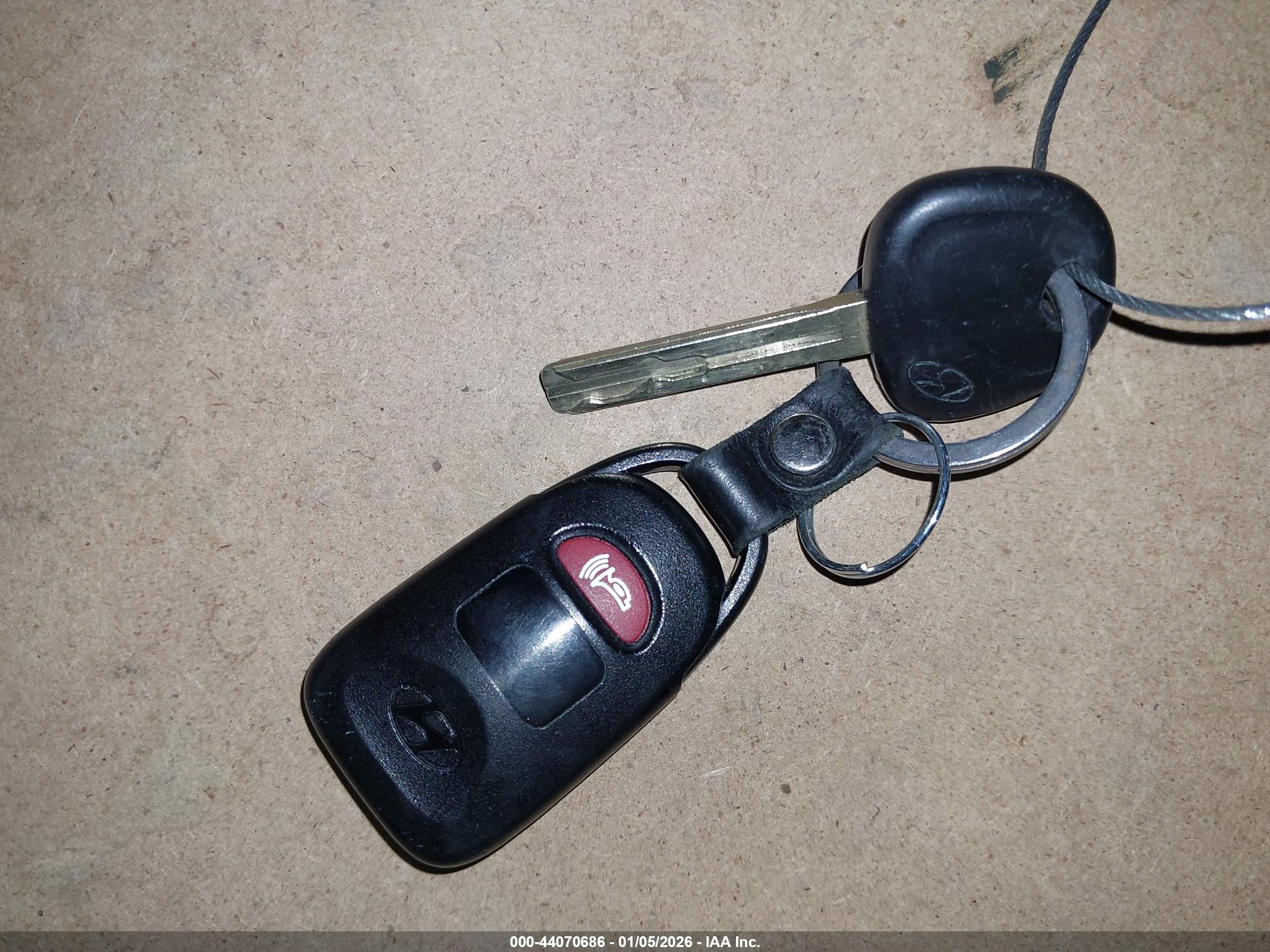 HYUNDAI SONATA image 11