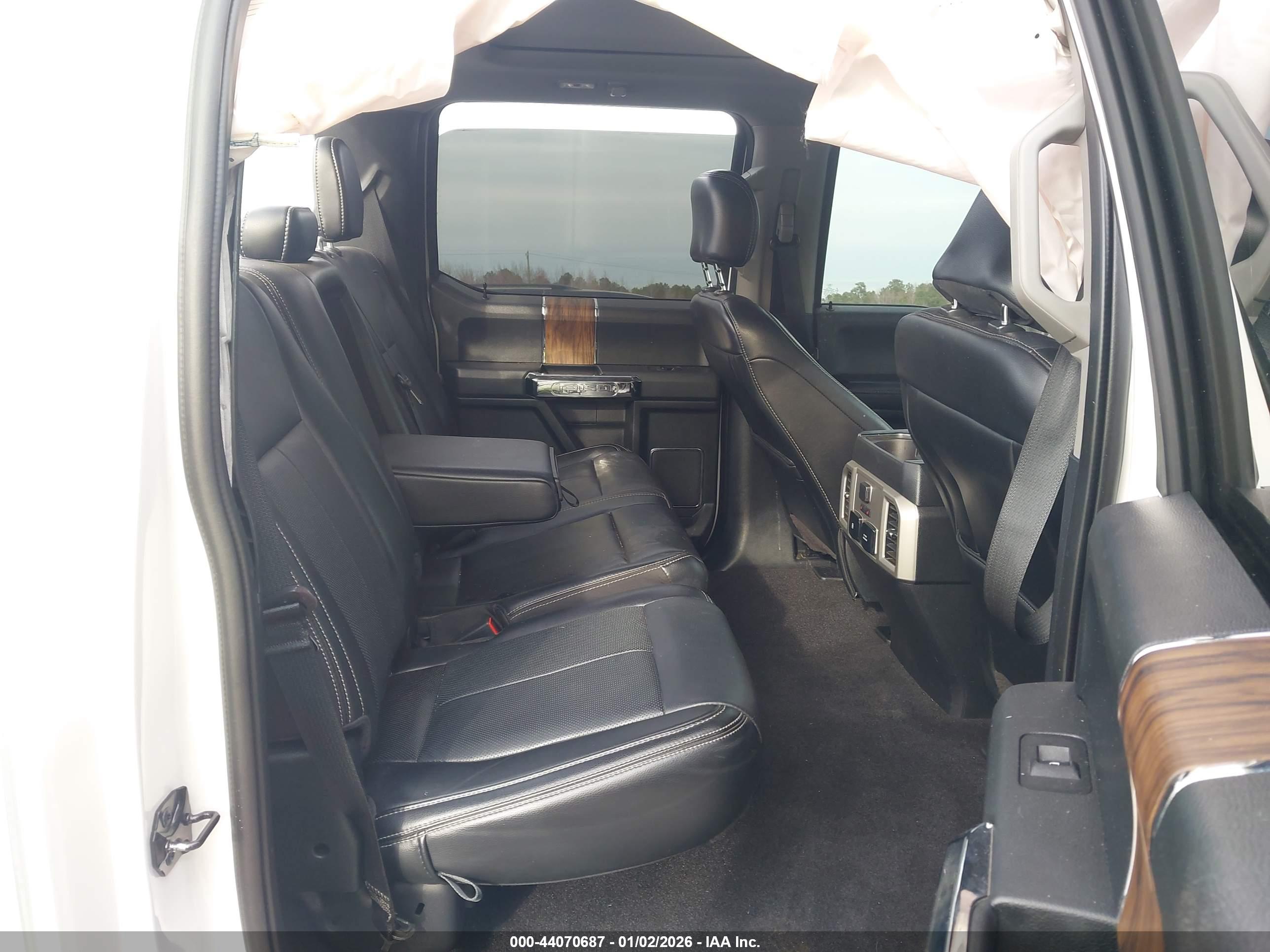 FORD F-150 image 8