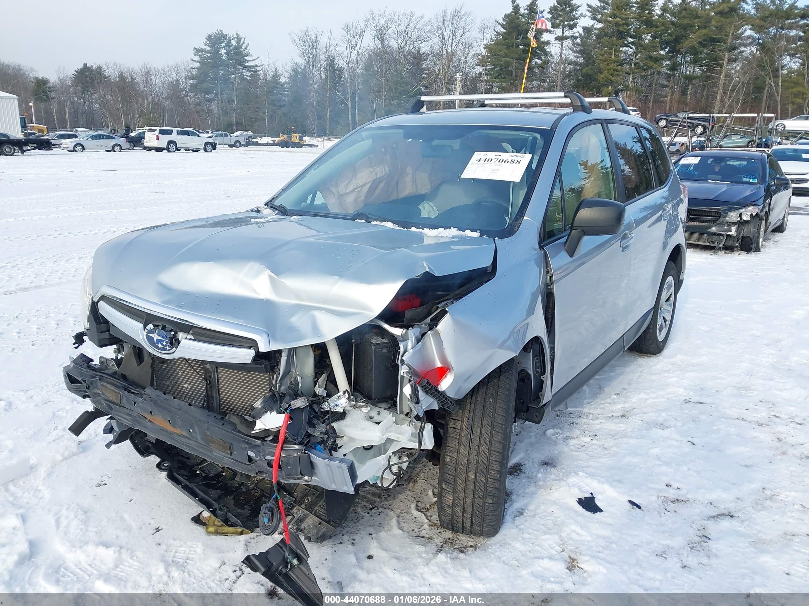 SUBARU FORESTER image 2