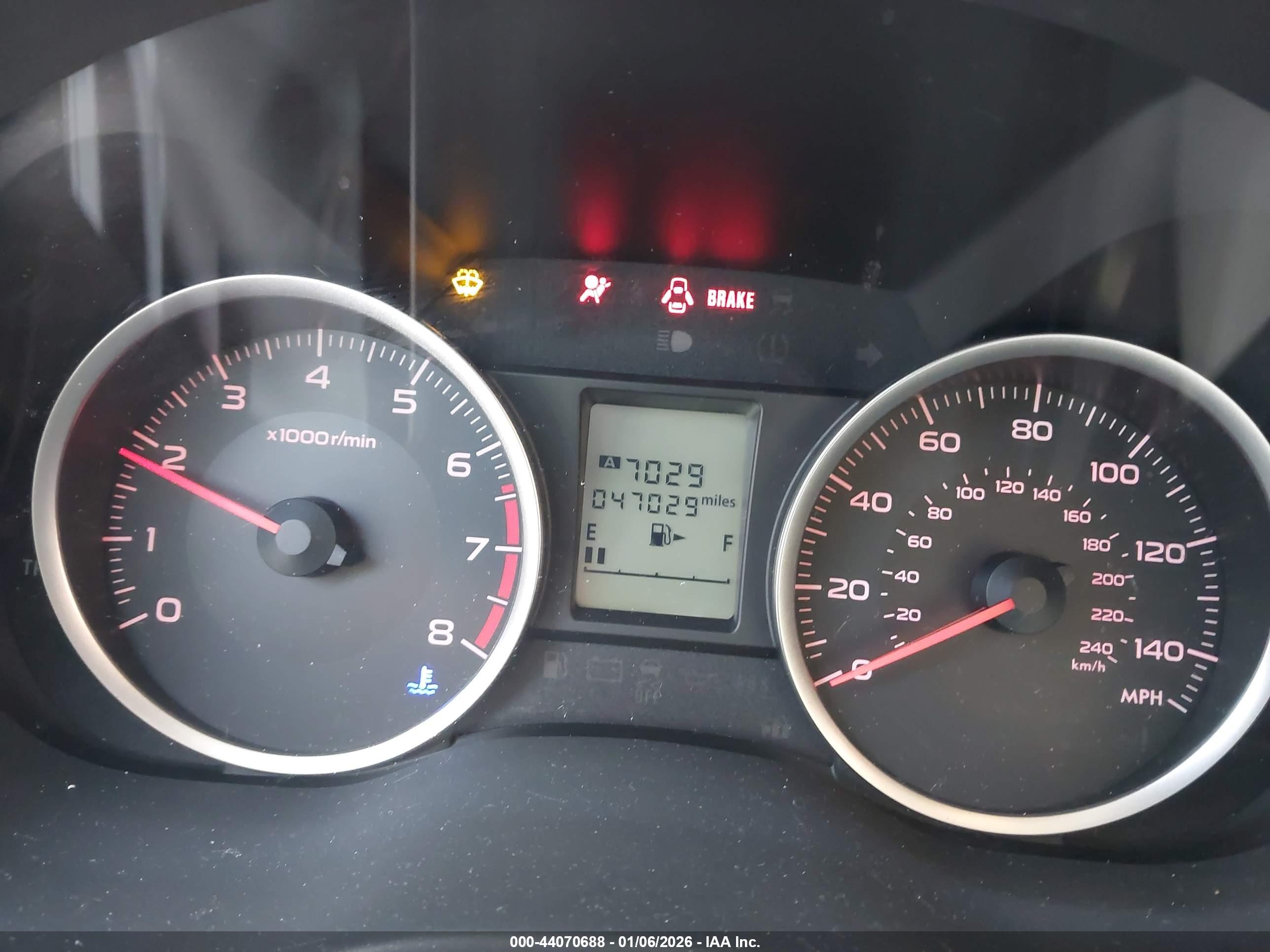 SUBARU FORESTER image 7