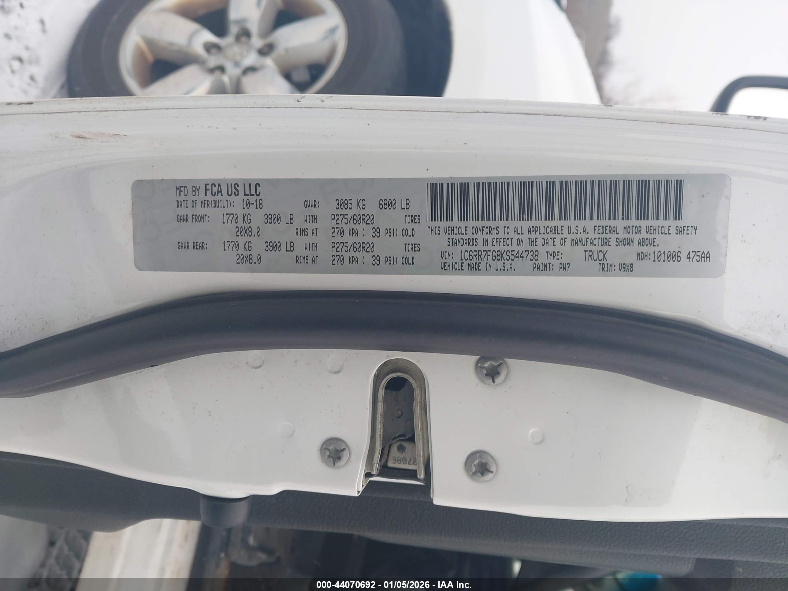 RAM 1500 image 9