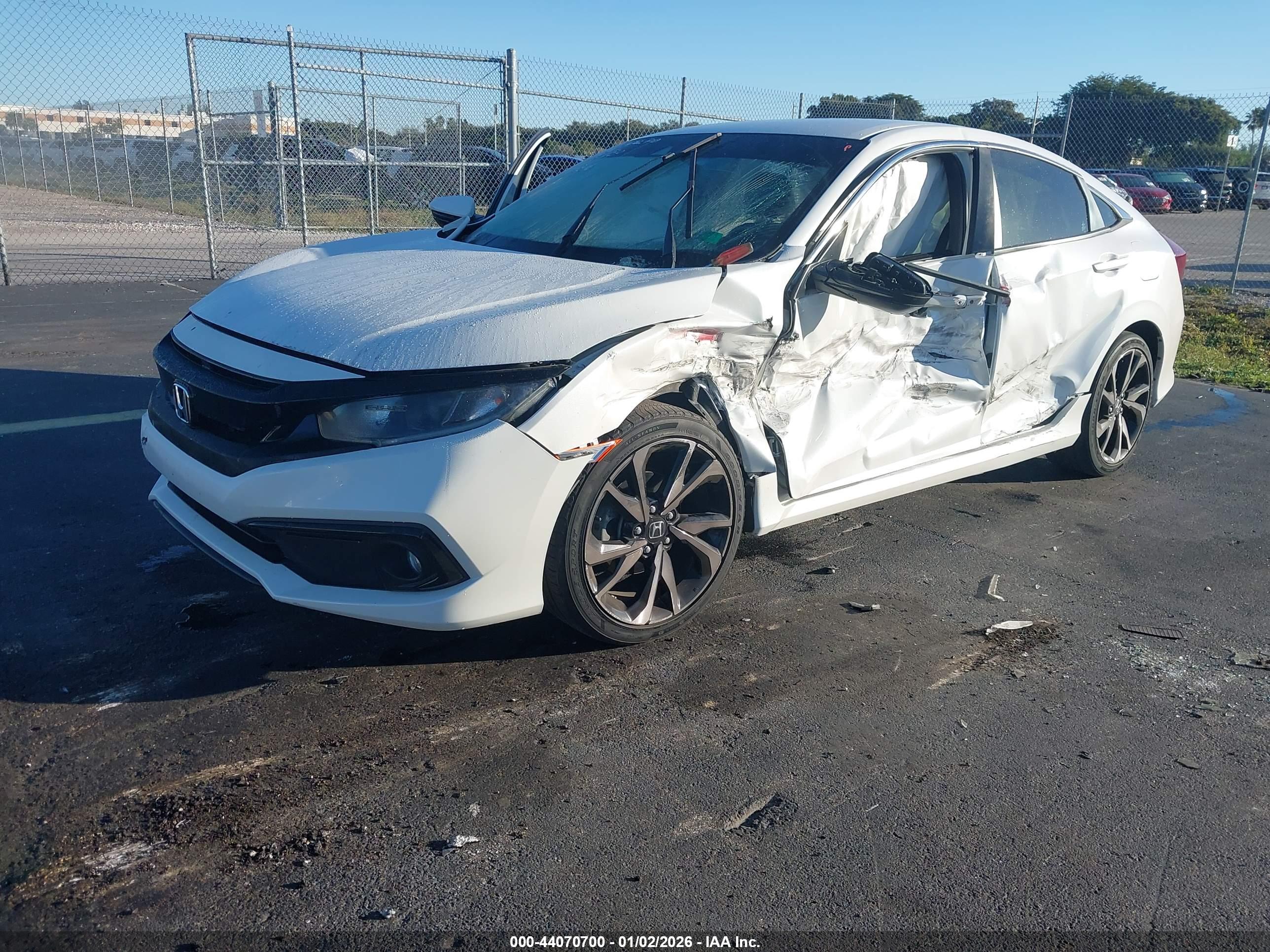 HONDA CIVIC image 2