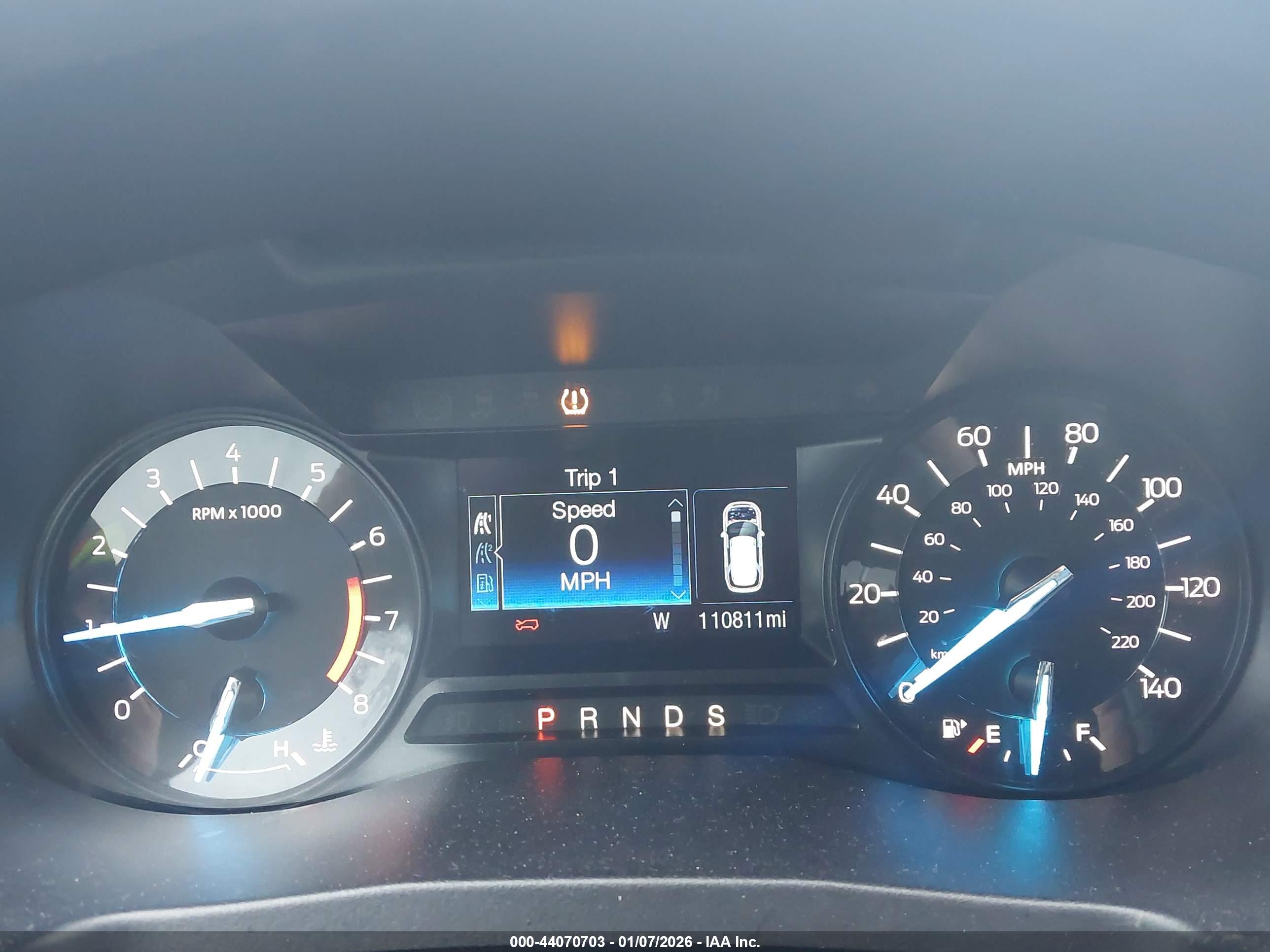 FORD EXPLORER image 7