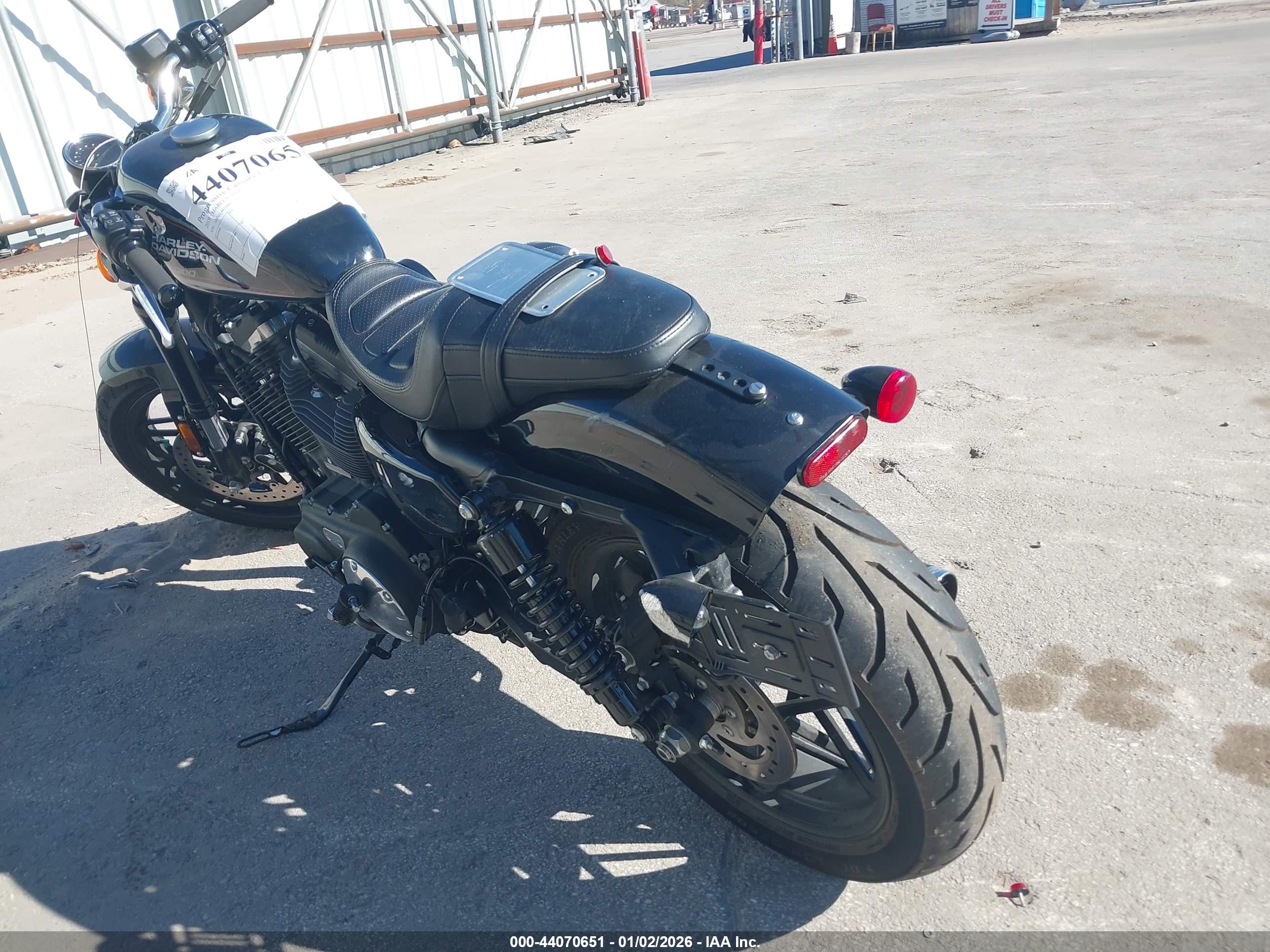 HARLEY-DAVIDSON XL1200 image 3