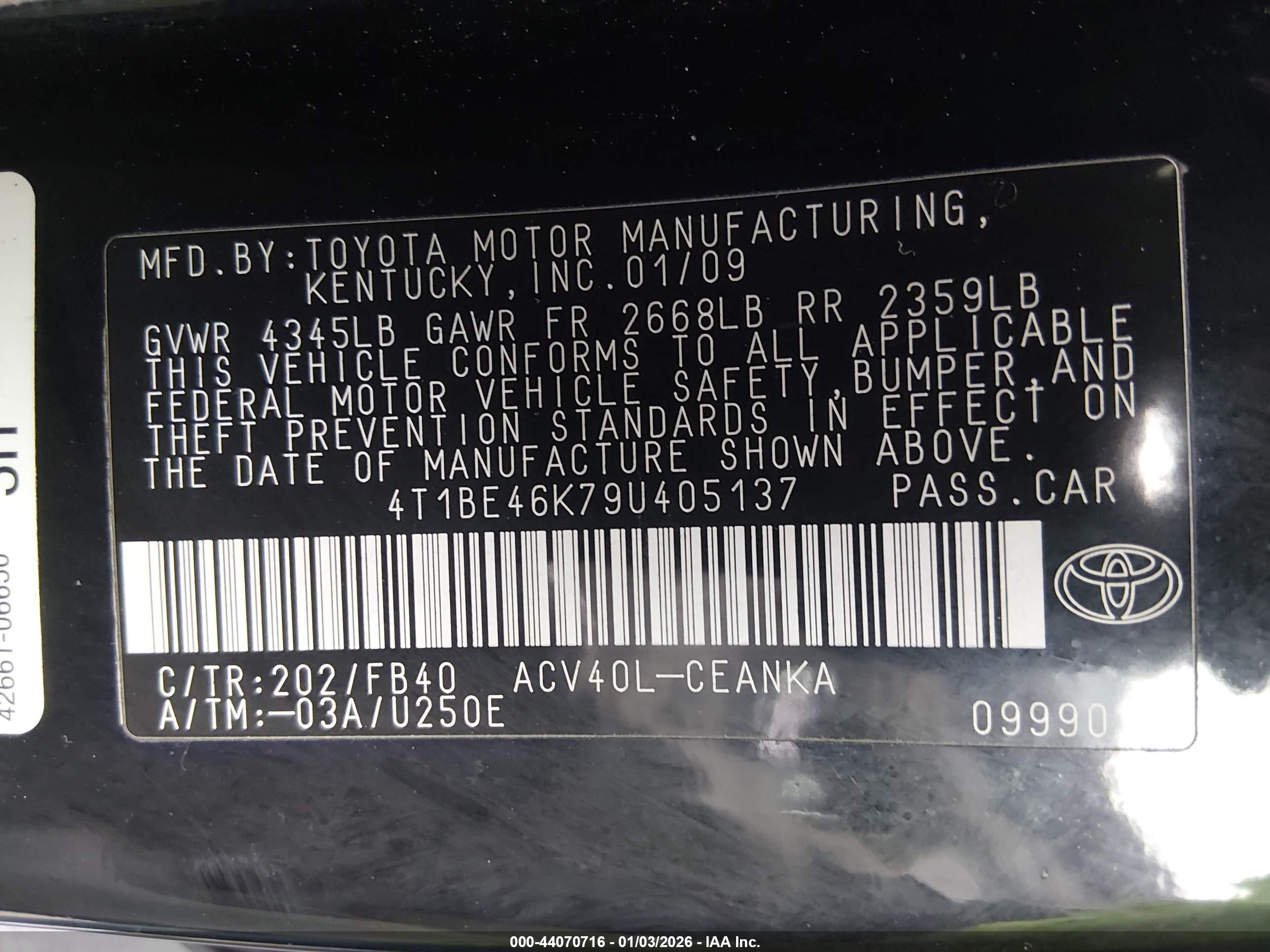 TOYOTA CAMRY image 9