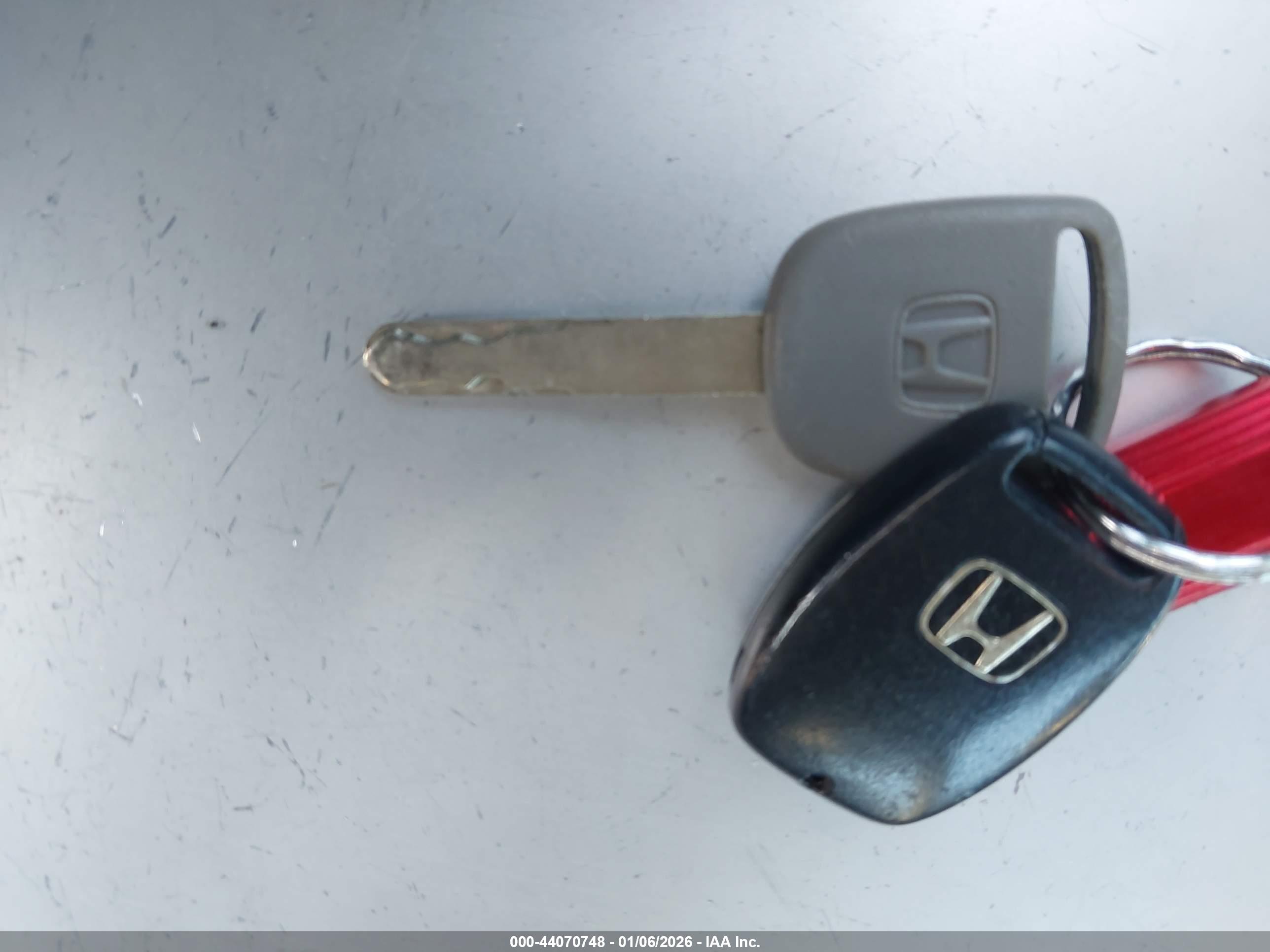 HONDA CIVIC image 11
