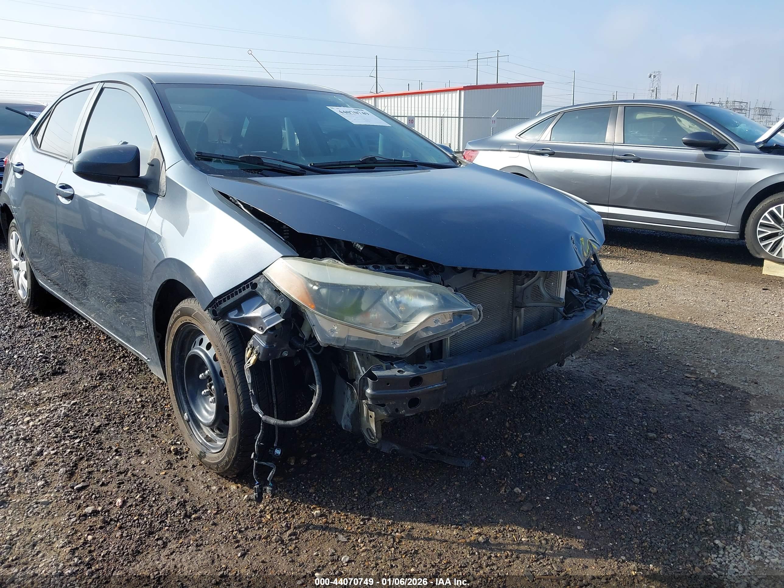 TOYOTA COROLLA image 6