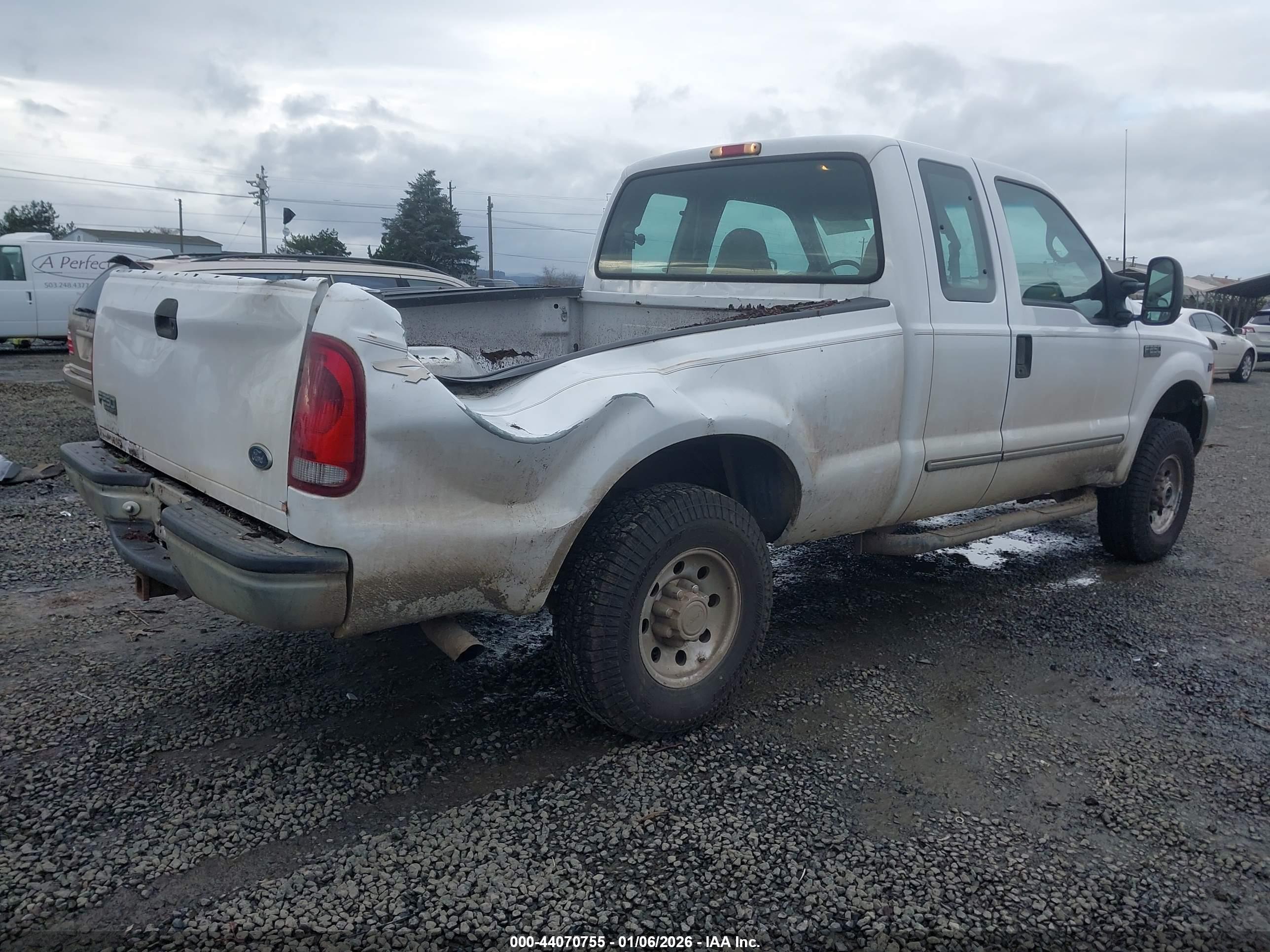 FORD F-250 image 4