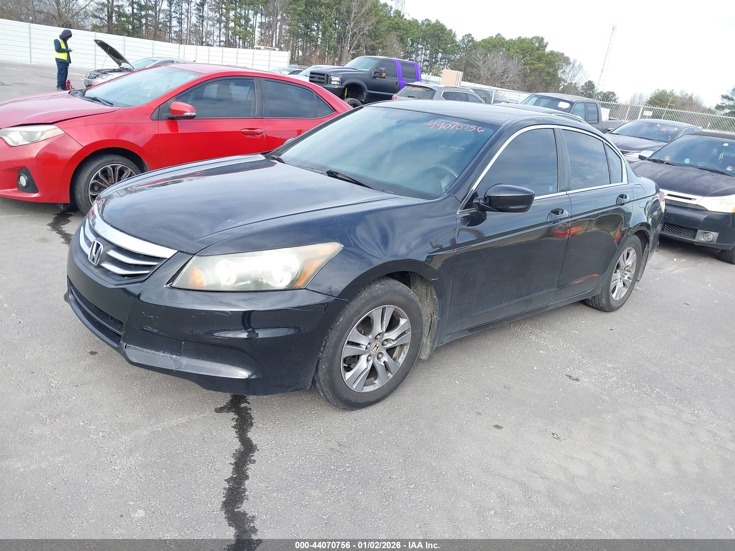 HONDA ACCORD image 2