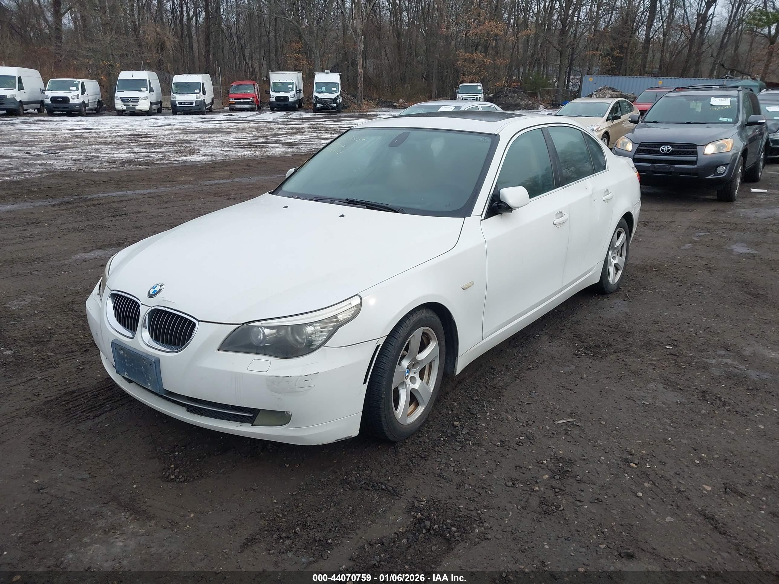 BMW 535I image 2