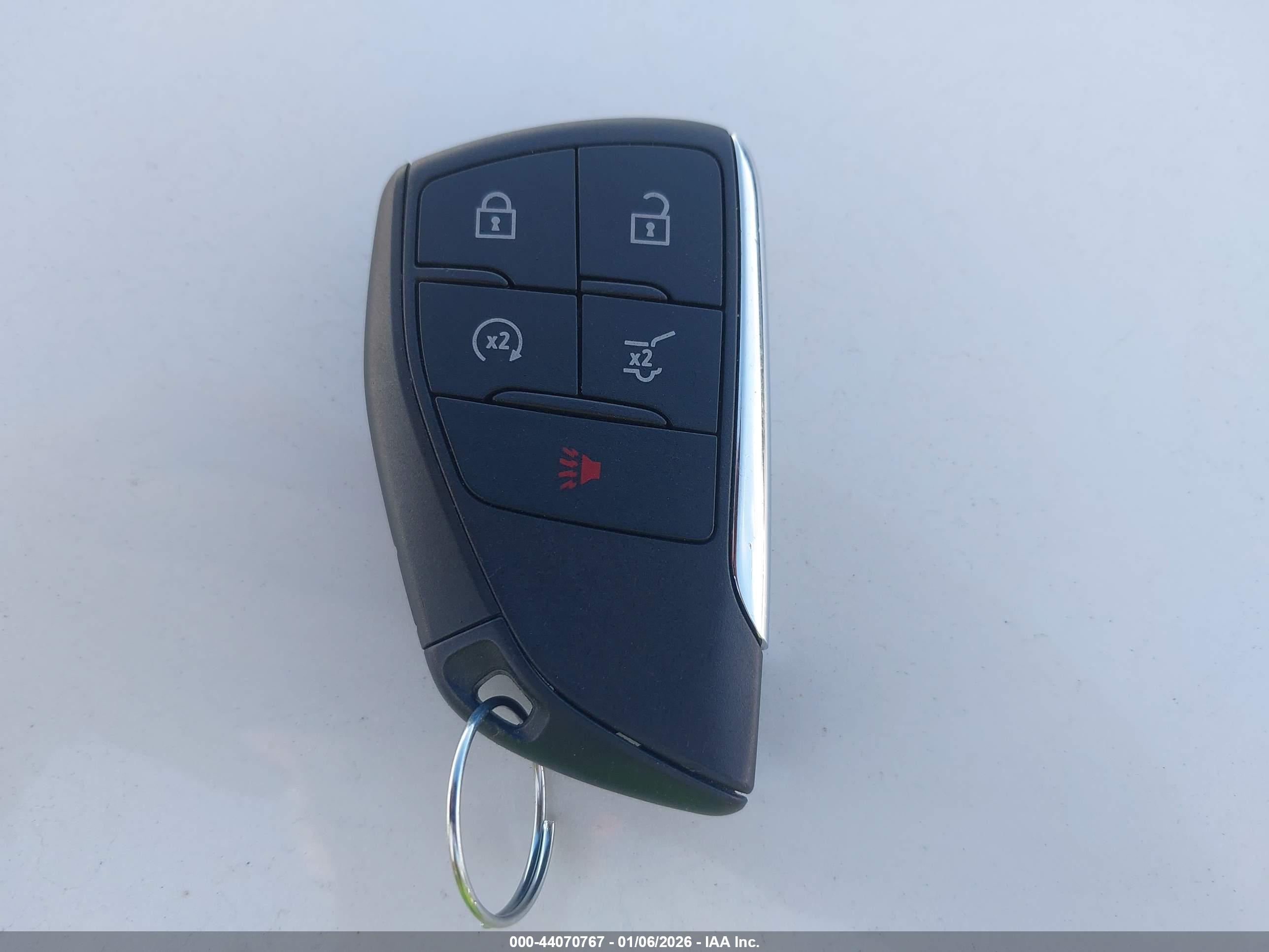 CHEVROLET TRAVERSE image 11