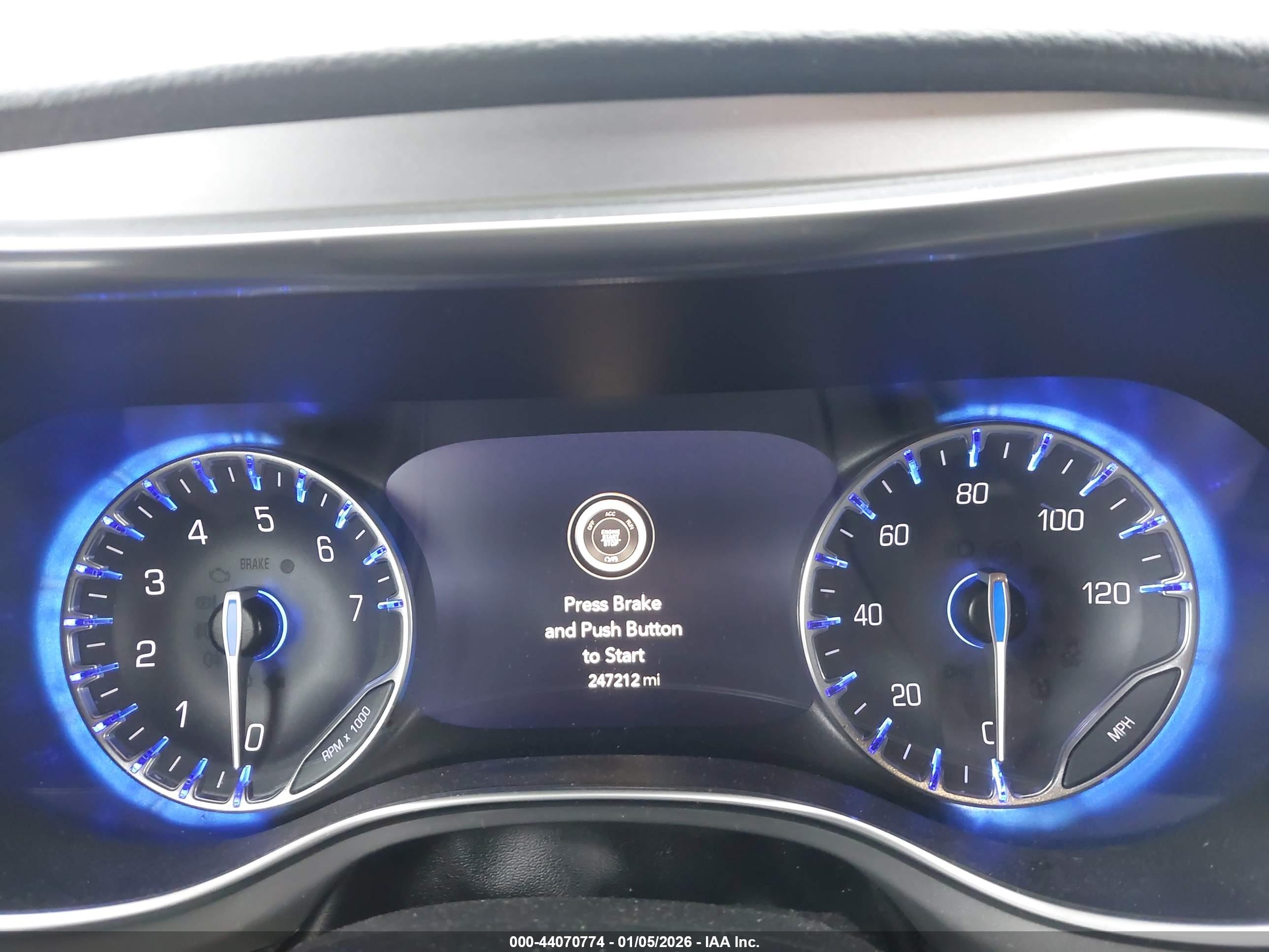 CHRYSLER PACIFICA image 7