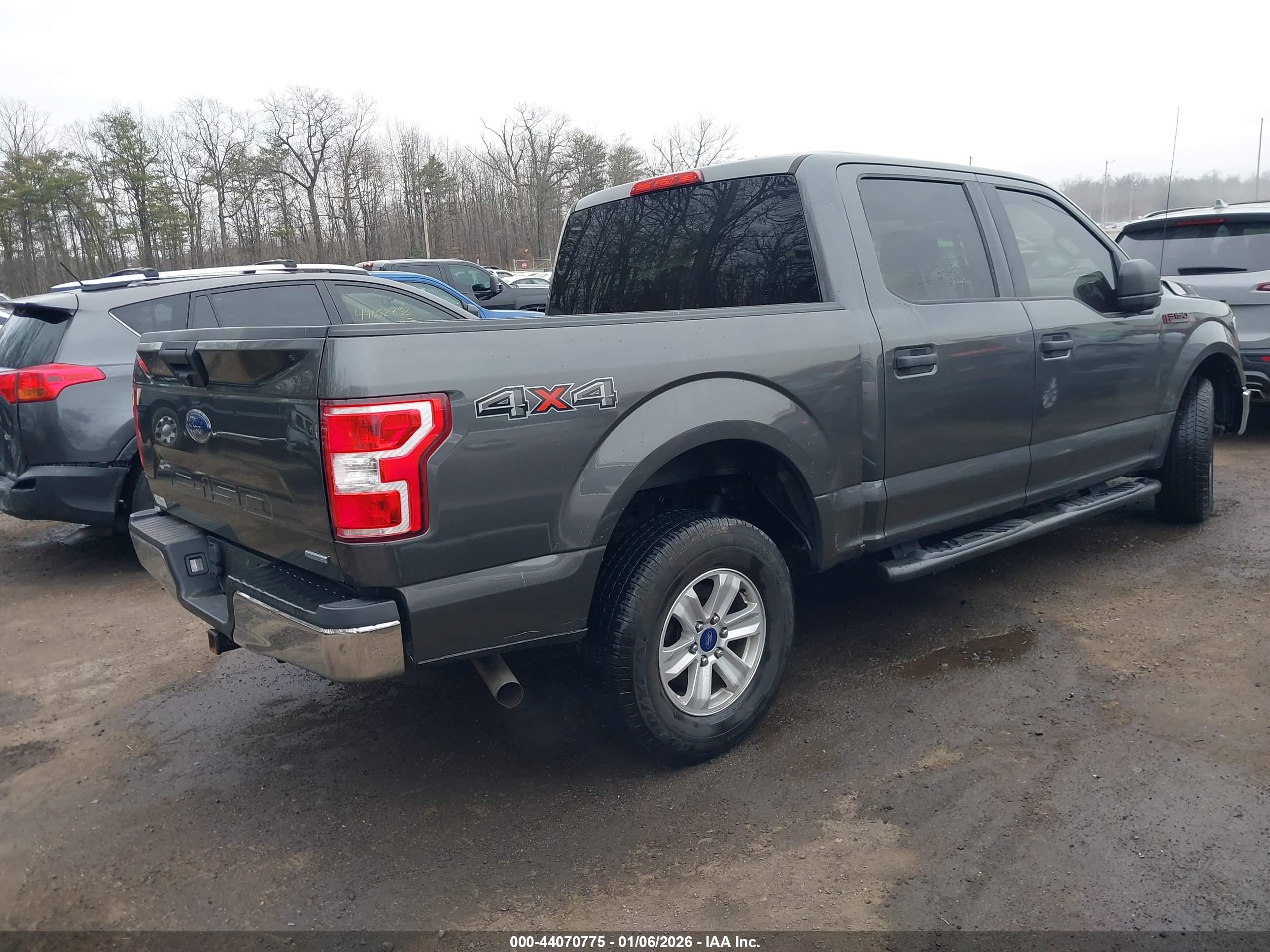 FORD F-150 image 4