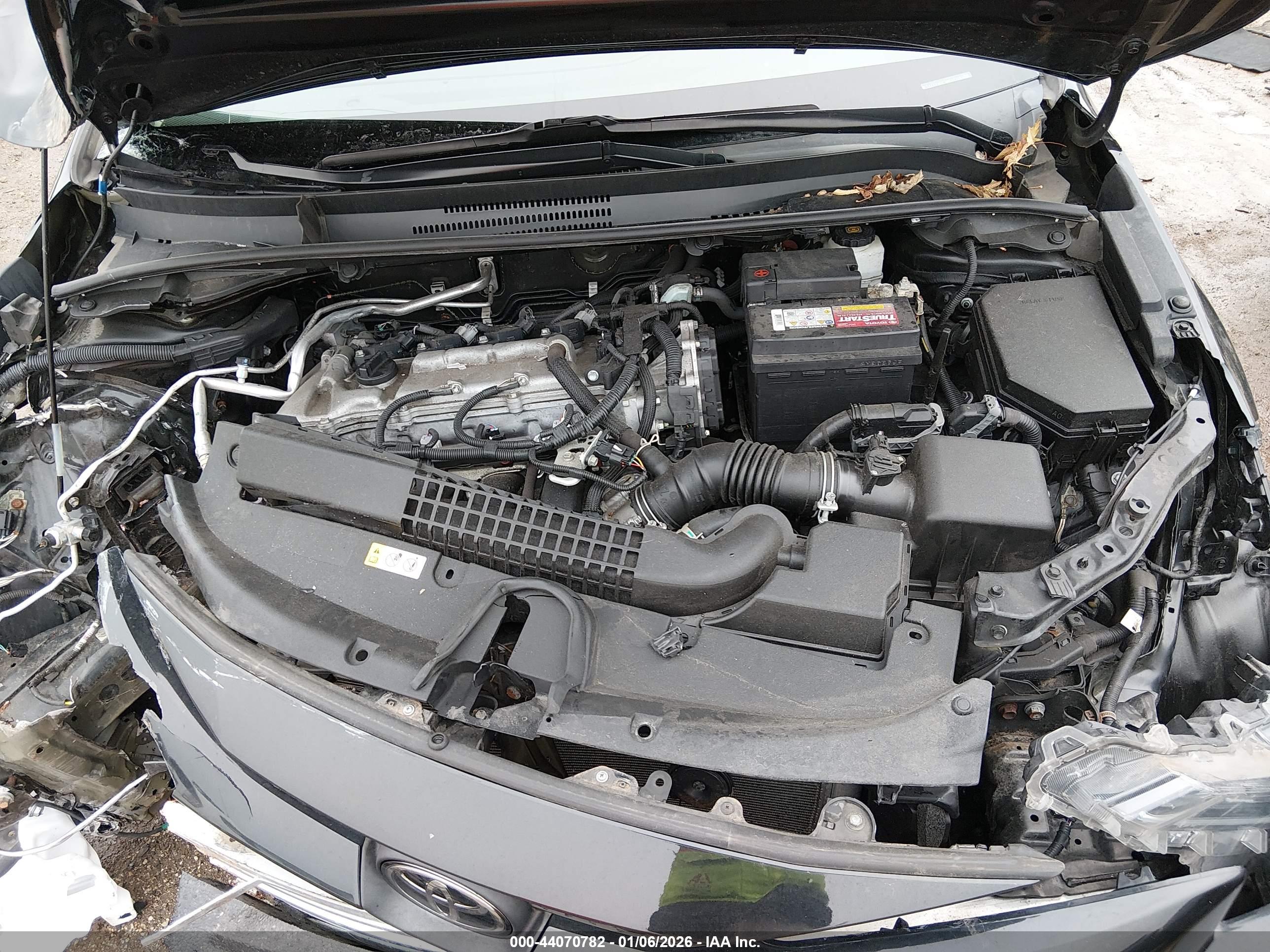 TOYOTA COROLLA image 10