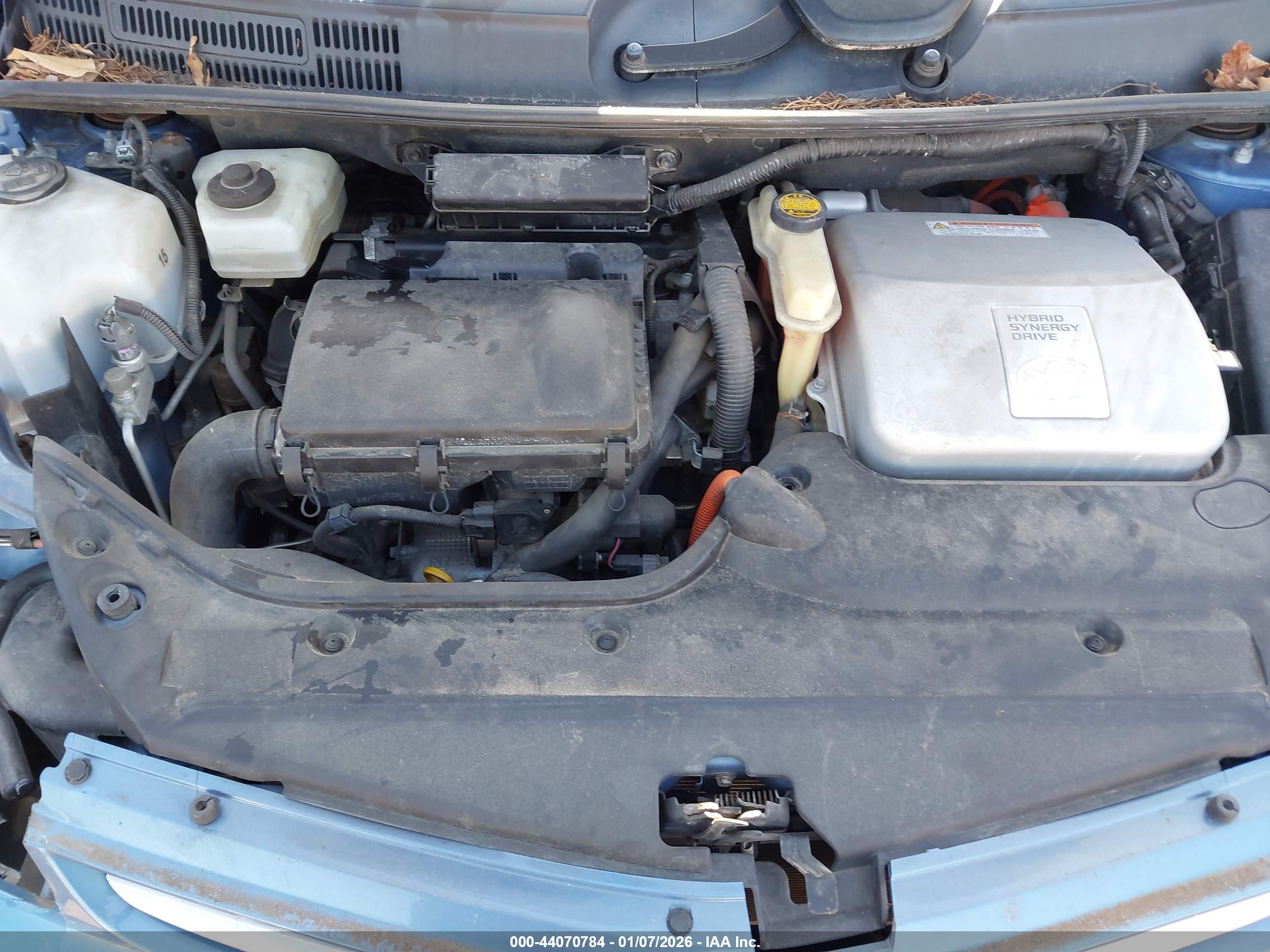 TOYOTA PRIUS image 10