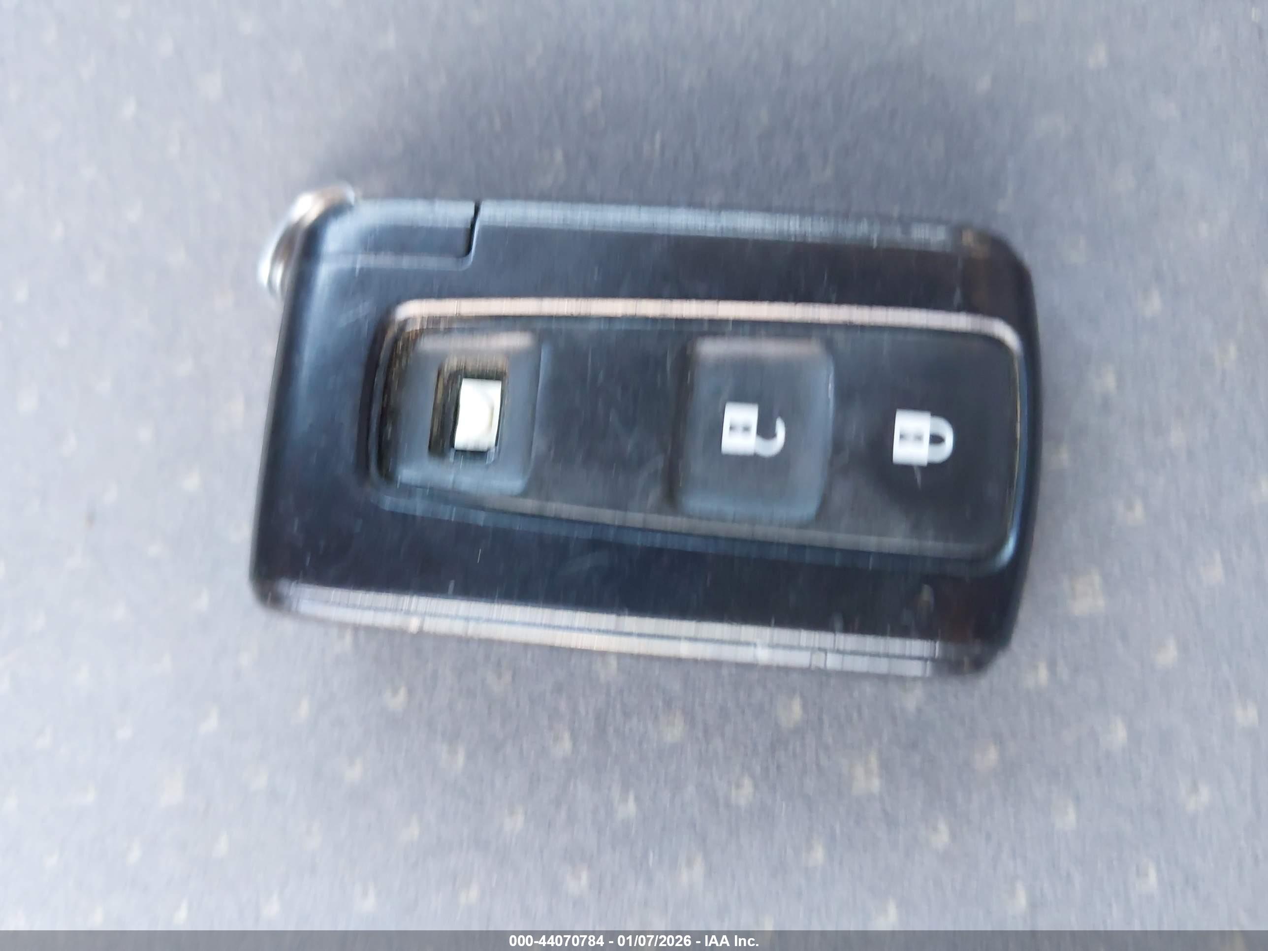 TOYOTA PRIUS image 11