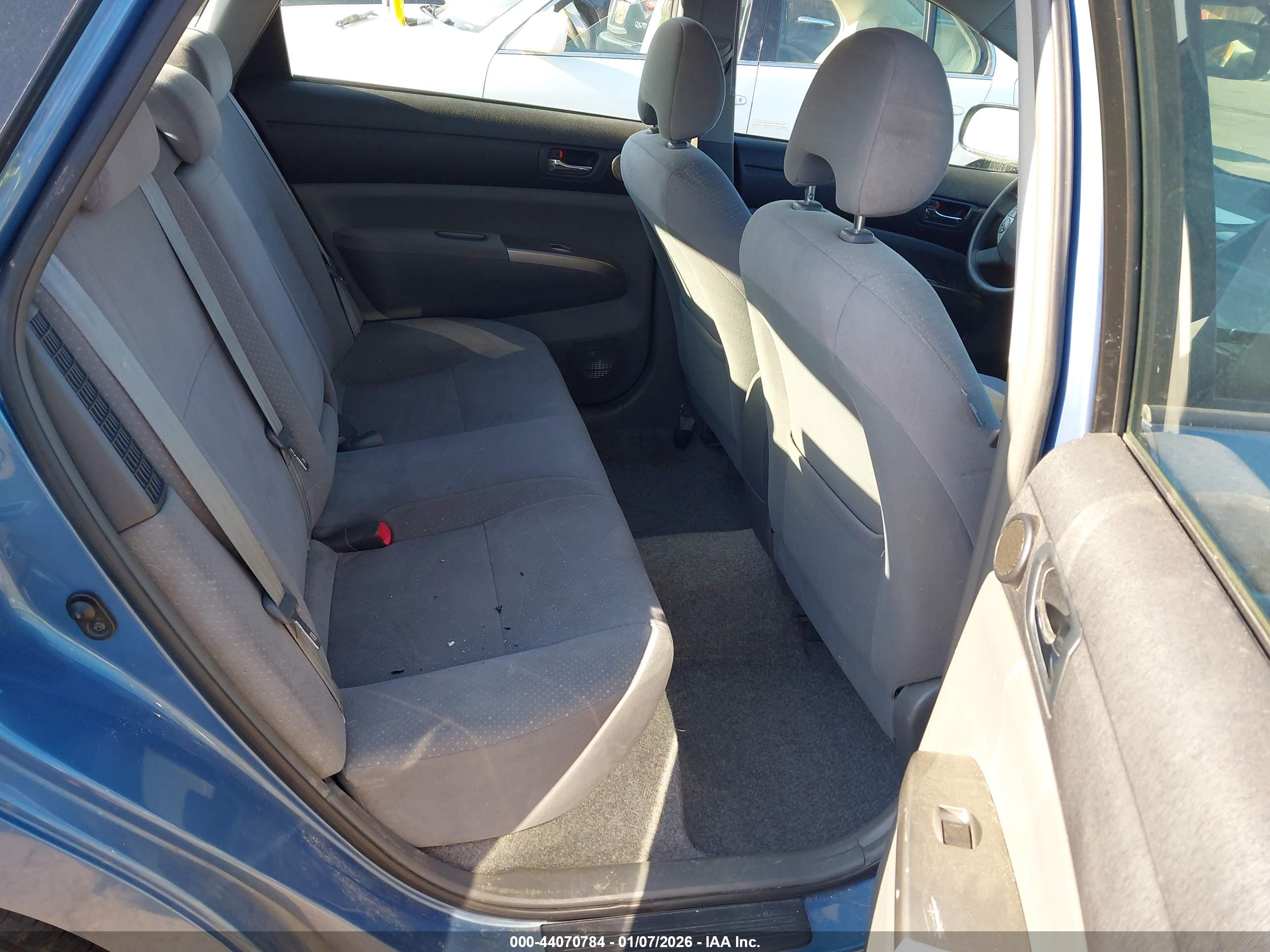 TOYOTA PRIUS image 8