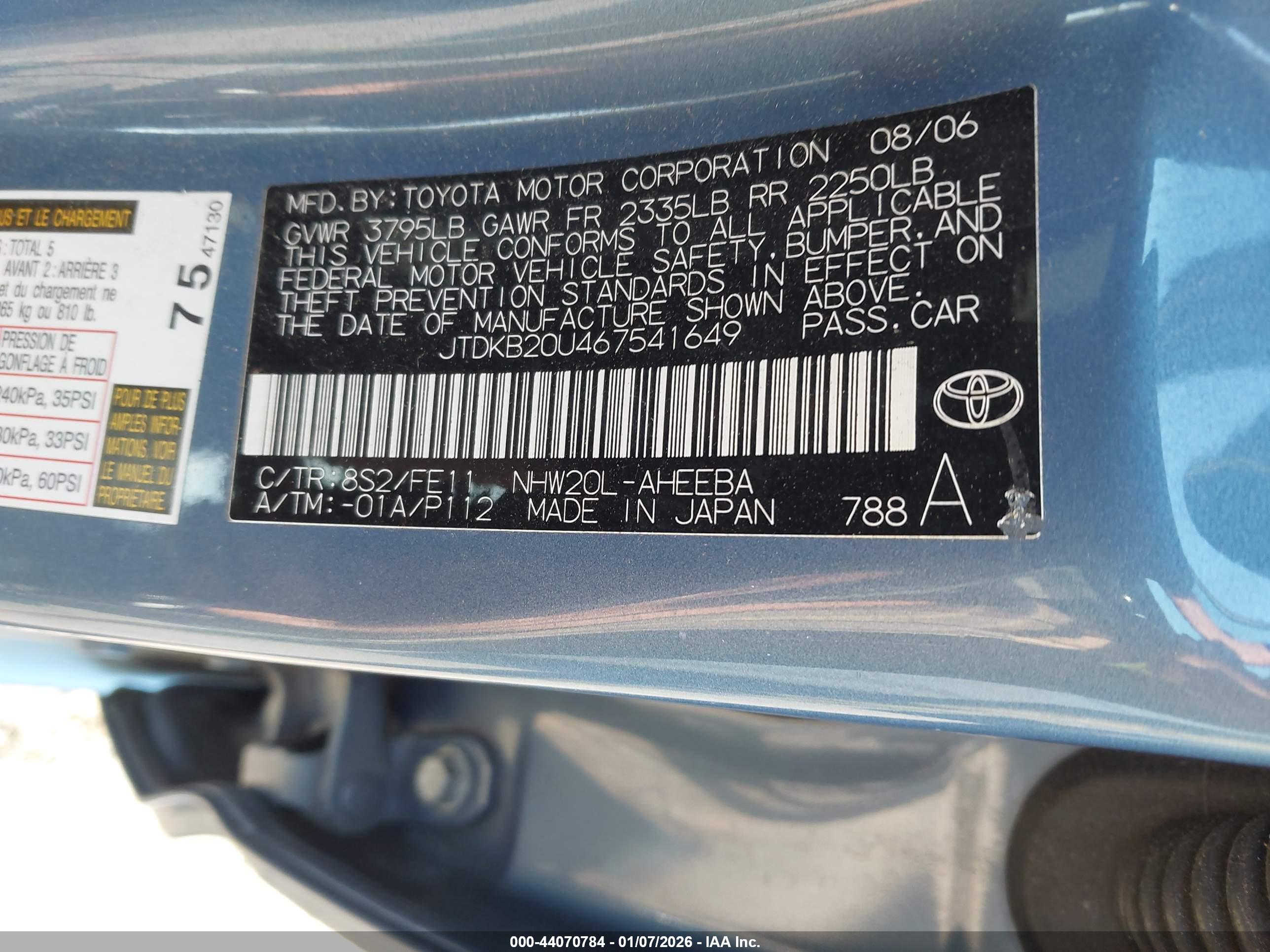TOYOTA PRIUS image 9