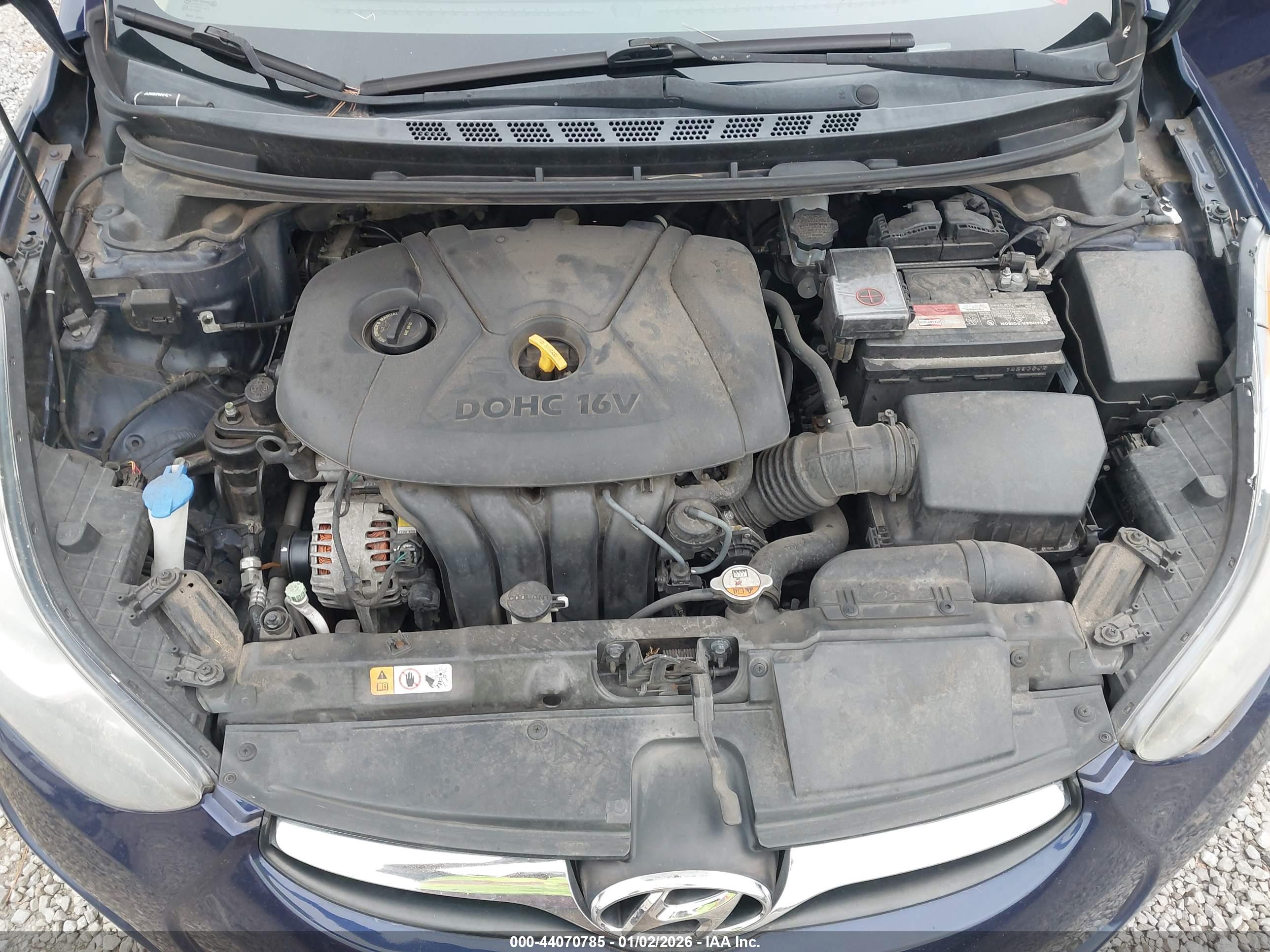 HYUNDAI ELANTRA image 10