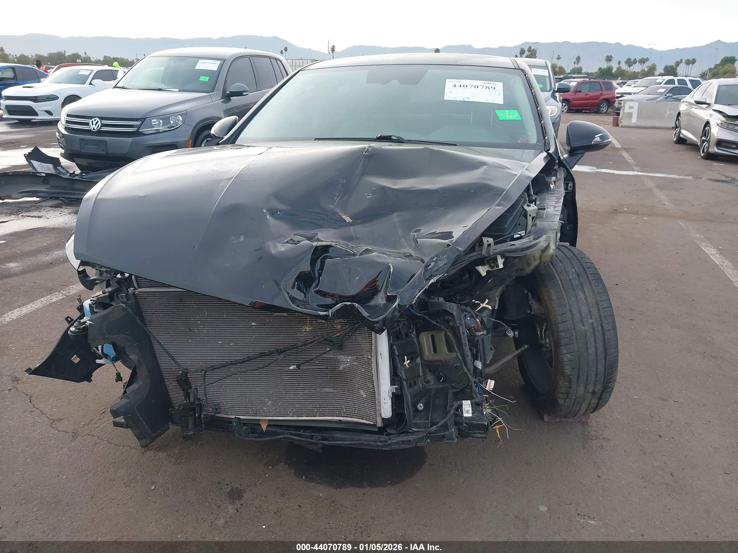HYUNDAI SONATA image 6