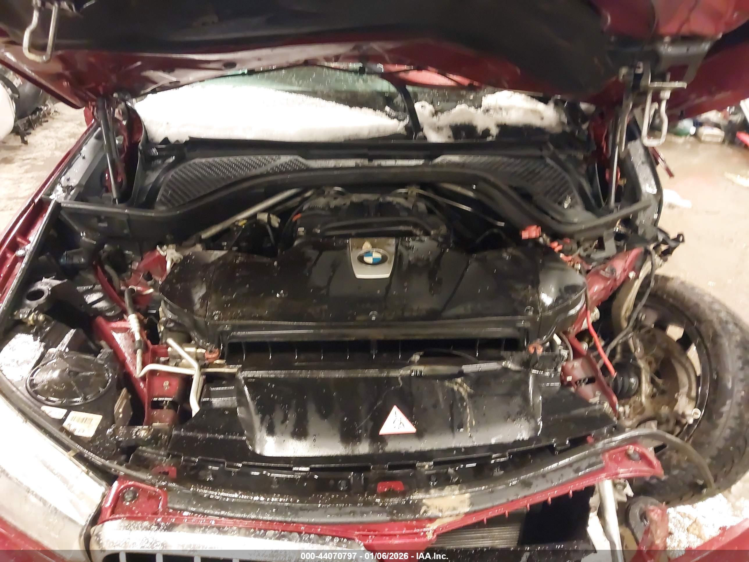 BMW X6 image 10