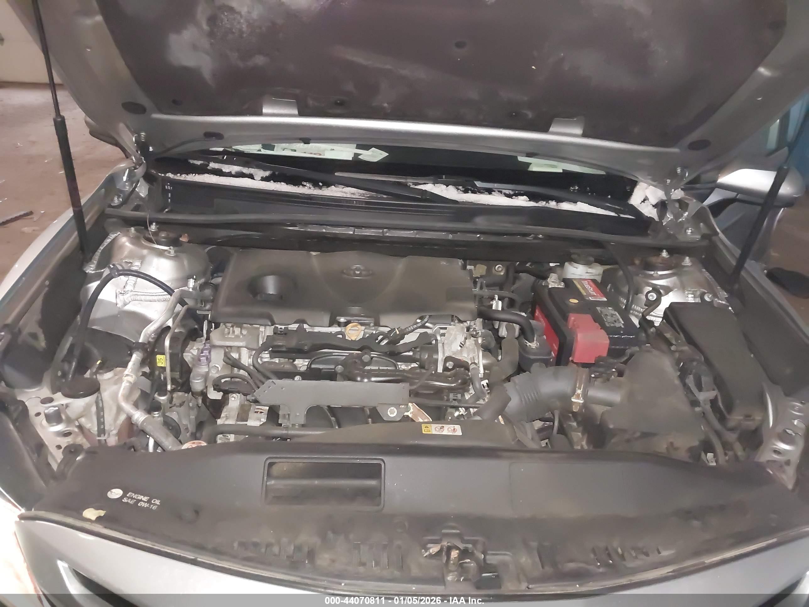 TOYOTA CAMRY image 10