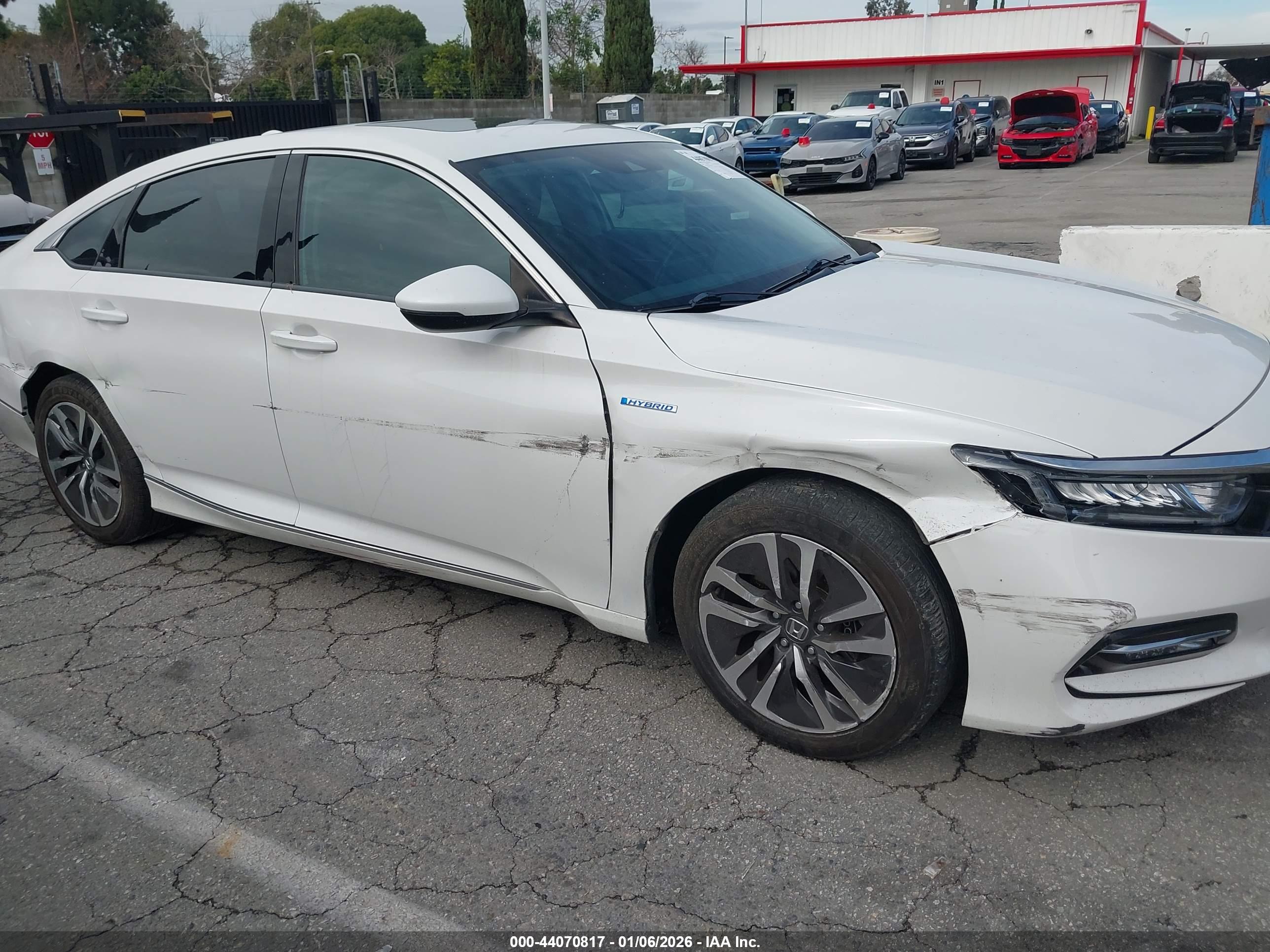 HONDA ACCORD image 6