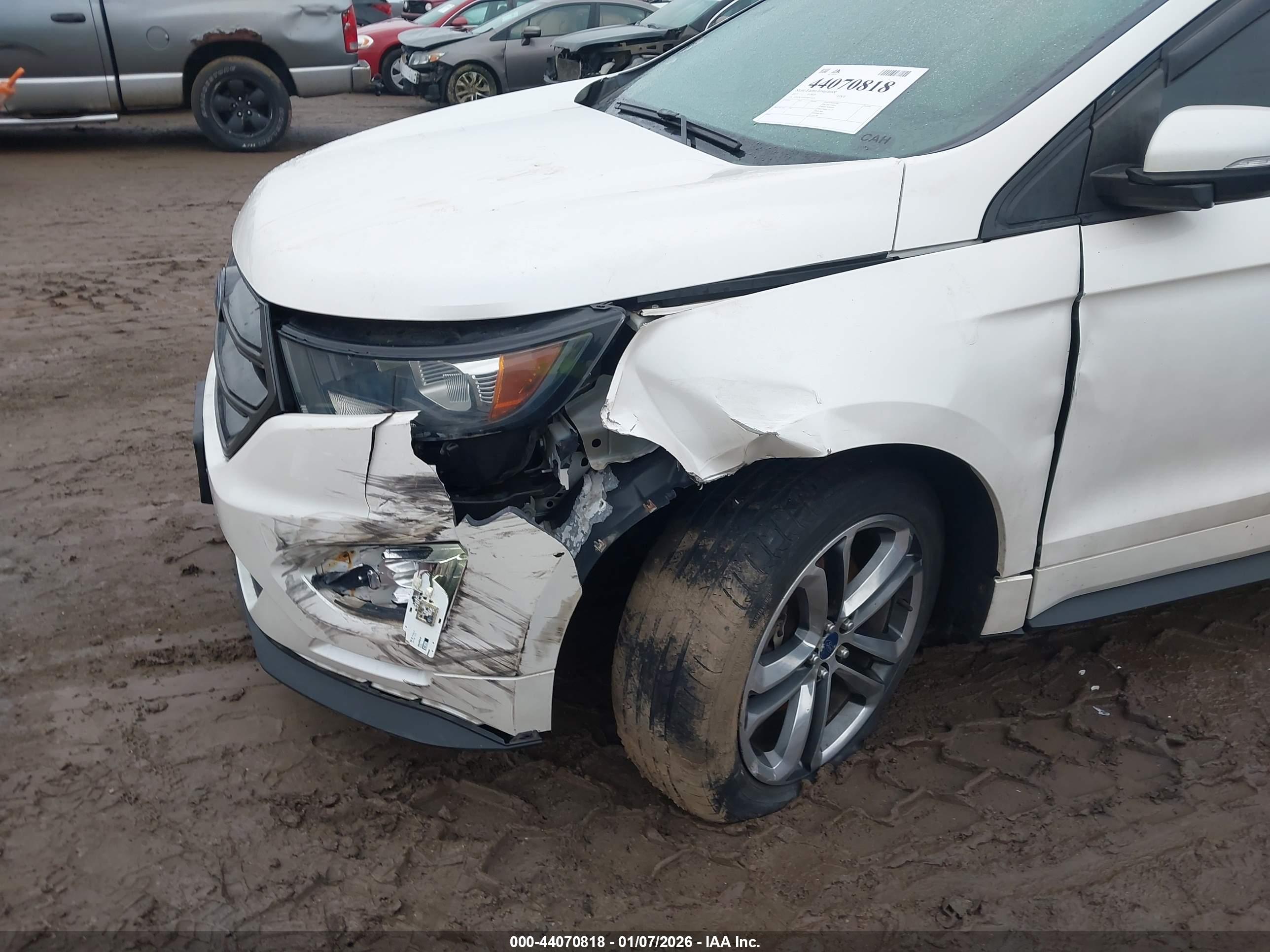 FORD EDGE image 6