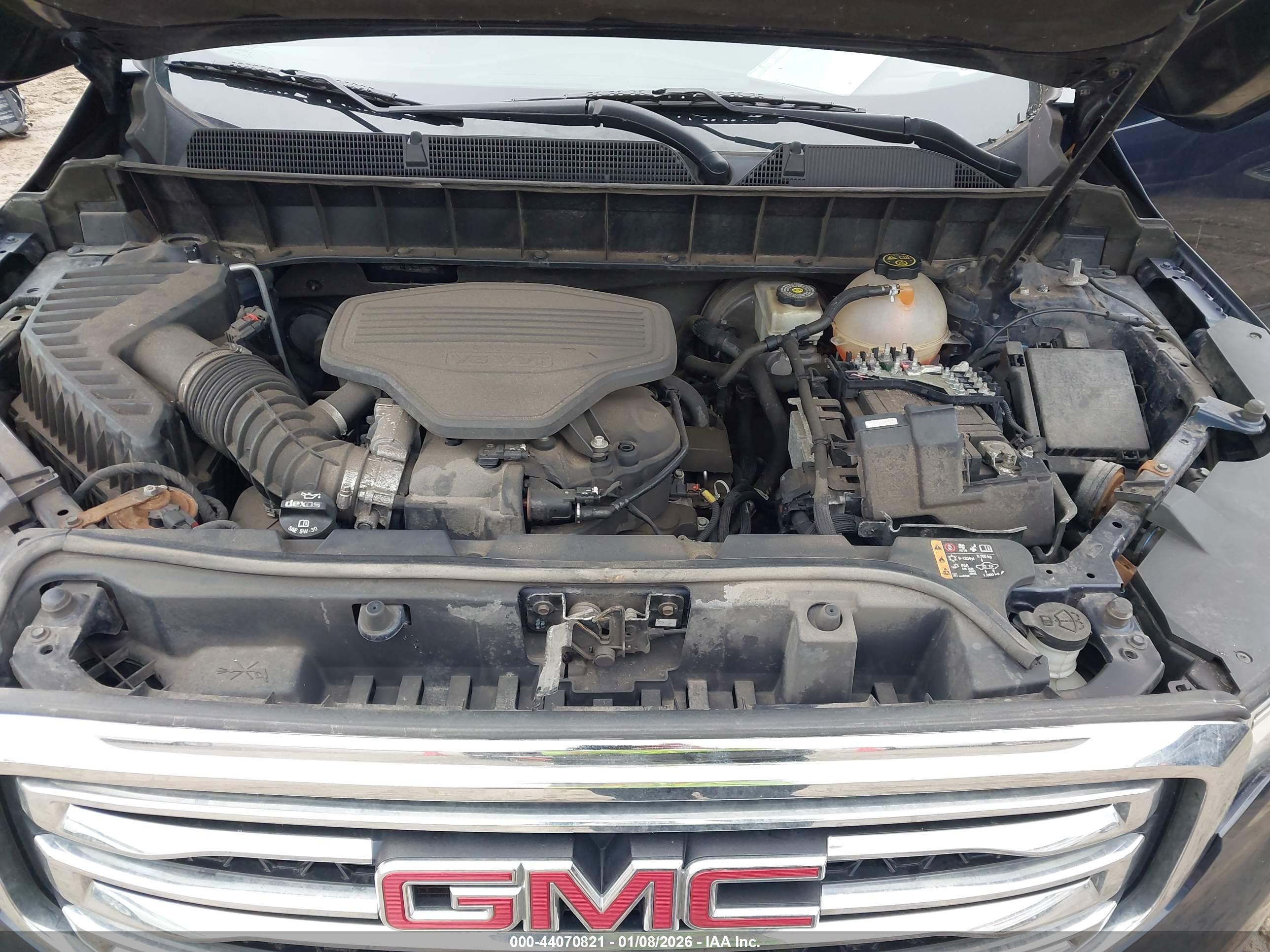GMC ACADIA image 10