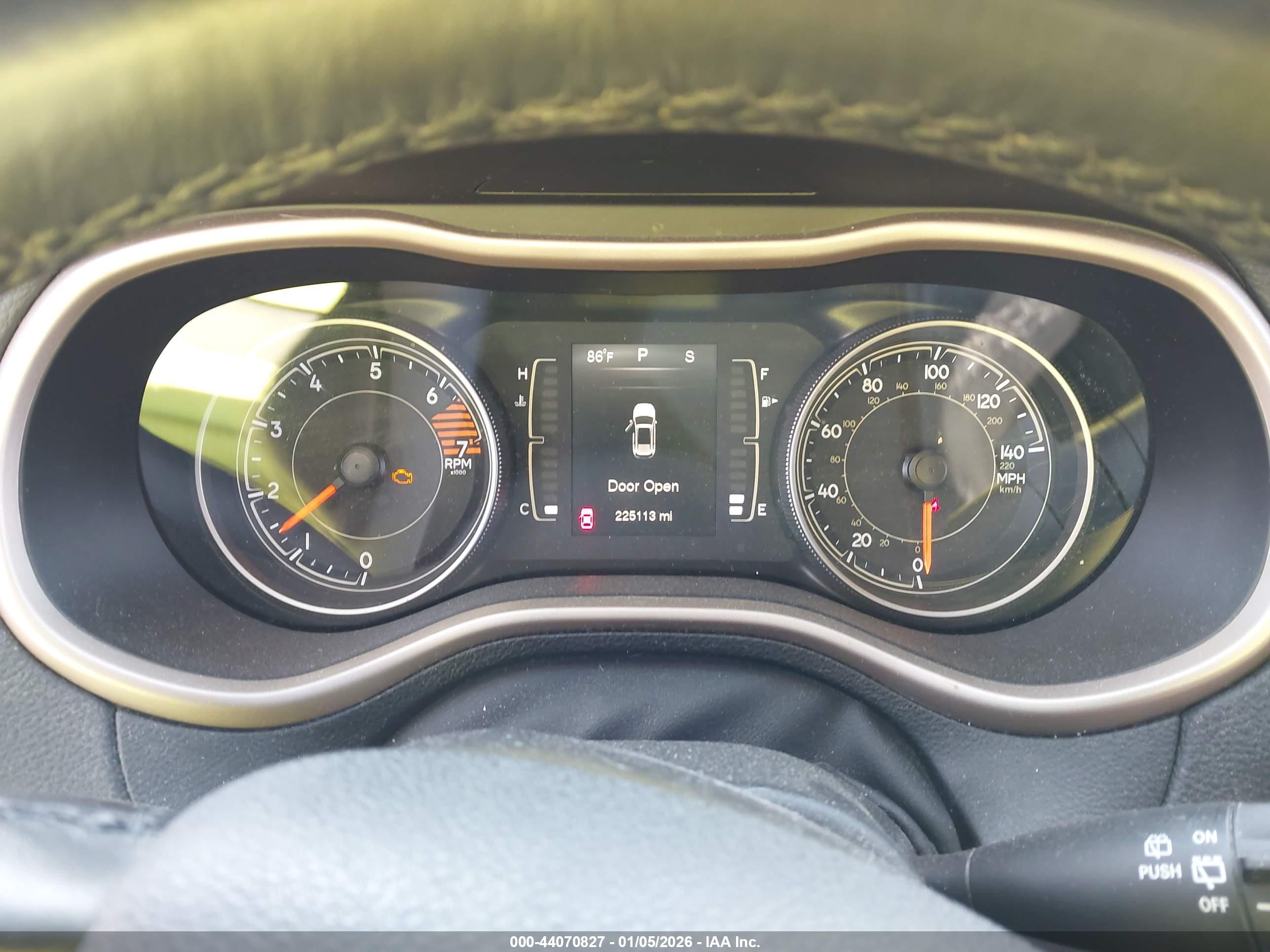 JEEP CHEROKEE image 7